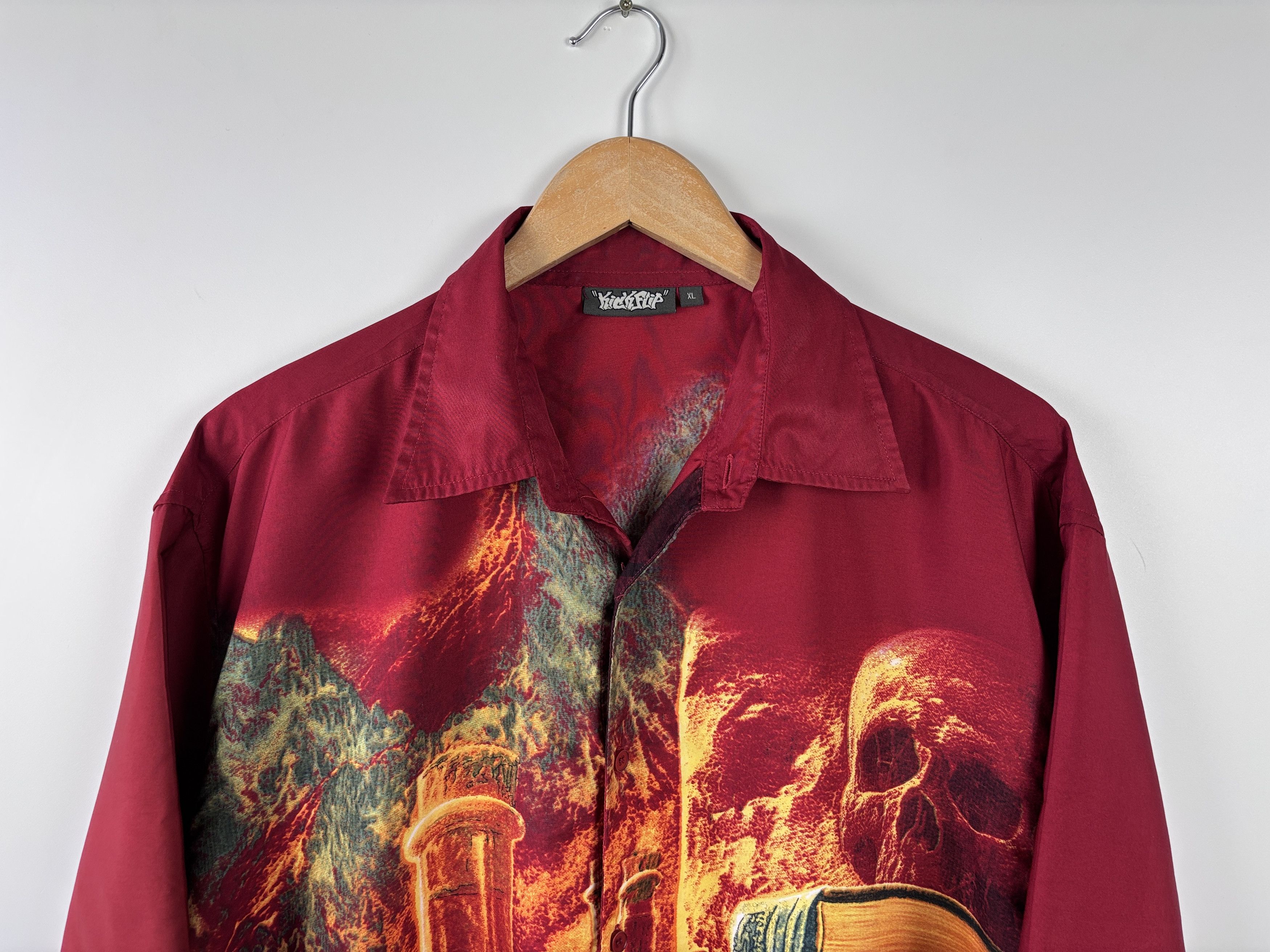 Japanese Brand × Vintage VTG Kickflip Dragon Fire Scull Print Short Sleeve Shirt XL Size US XL / EU 56 / 4 - 2 Thumbnail