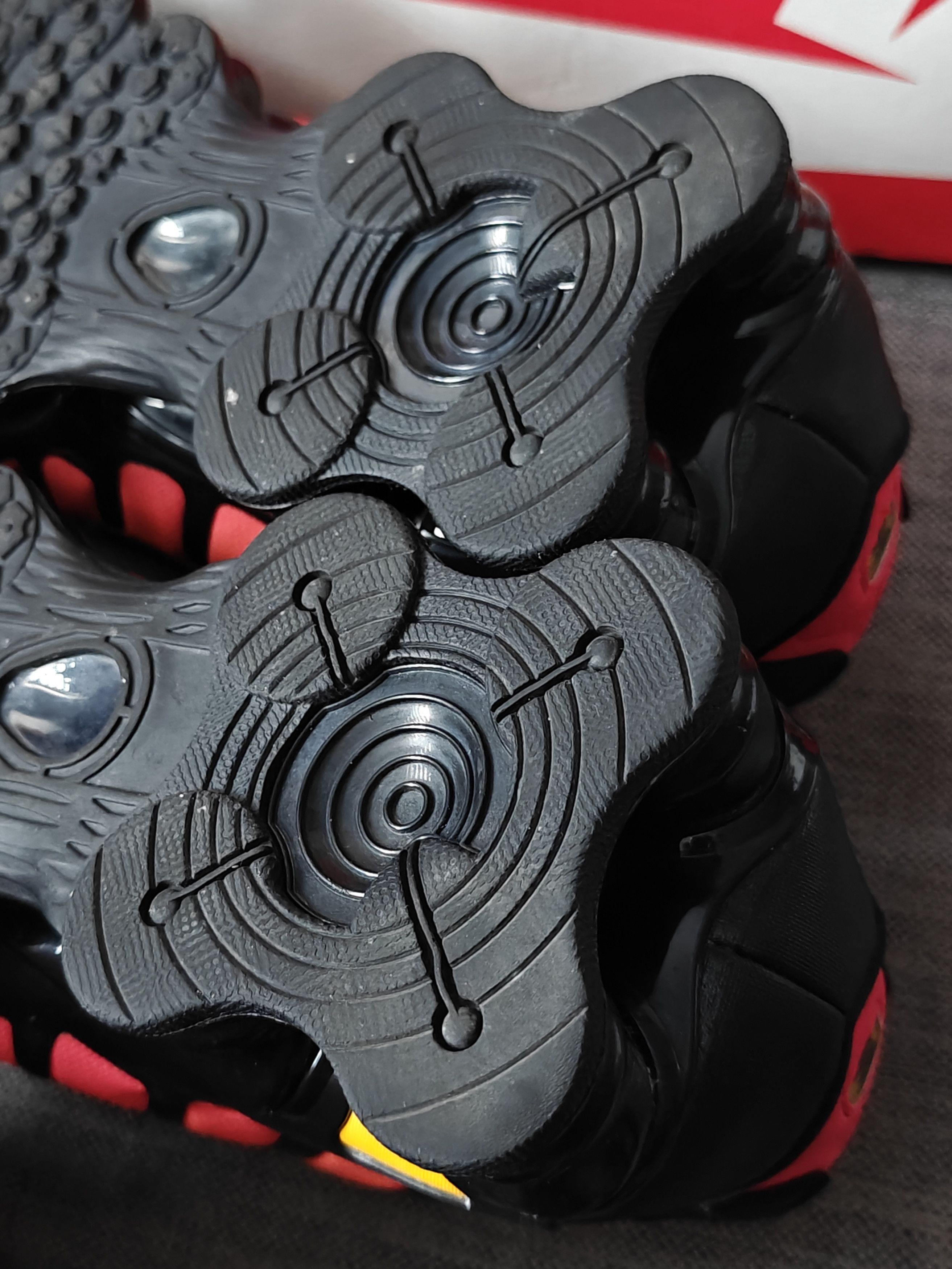 Nike Rare NIKE Shox TL "Sunrise Gradient" 44 Black Yellow Red Size US 10 / EU 43 - 10 Thumbnail