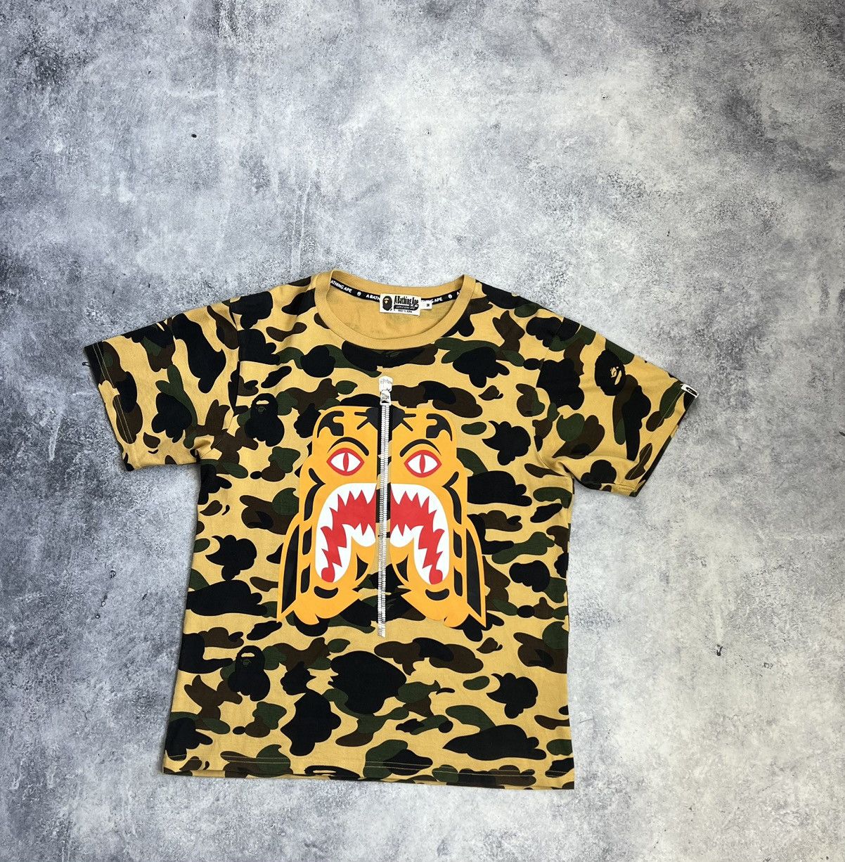 Bape Bape tiger camo tee Size US M / EU 48-50 / 2 - 1 Thumbnail
