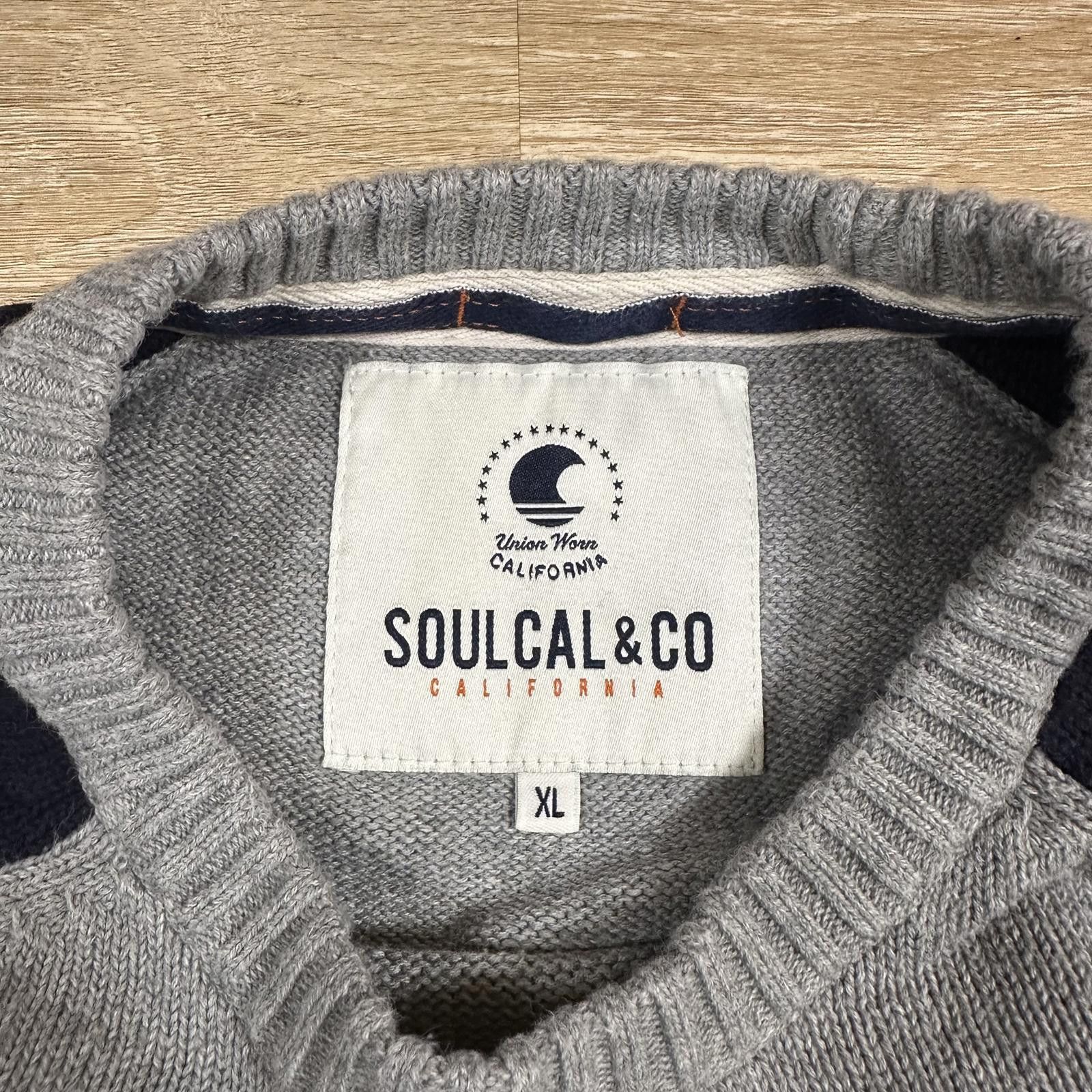 Other Soul Cal Mens Crew Neck Sweater Medium Gray and Navy Raglan Size US XL / EU 56 / 4 - 5 Thumbnail