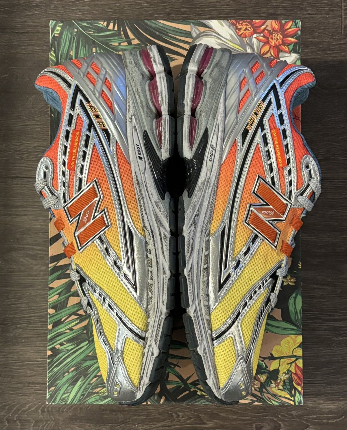 New Balance × Salehe Bembury SALEHE BEMBURY X NEW BALANCE HEAT BE HOT 1906R LAVA Size US 12 / EU 45 - 3 Thumbnail