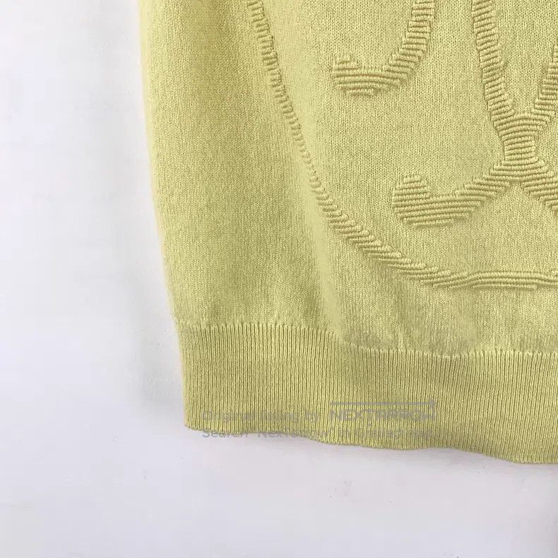Hermes Hermes Yellow Jacquard Cashmere Crew Neck Short Sleeve T-S Size XS / US 0-2 / IT 36-38 - 5 Thumbnail
