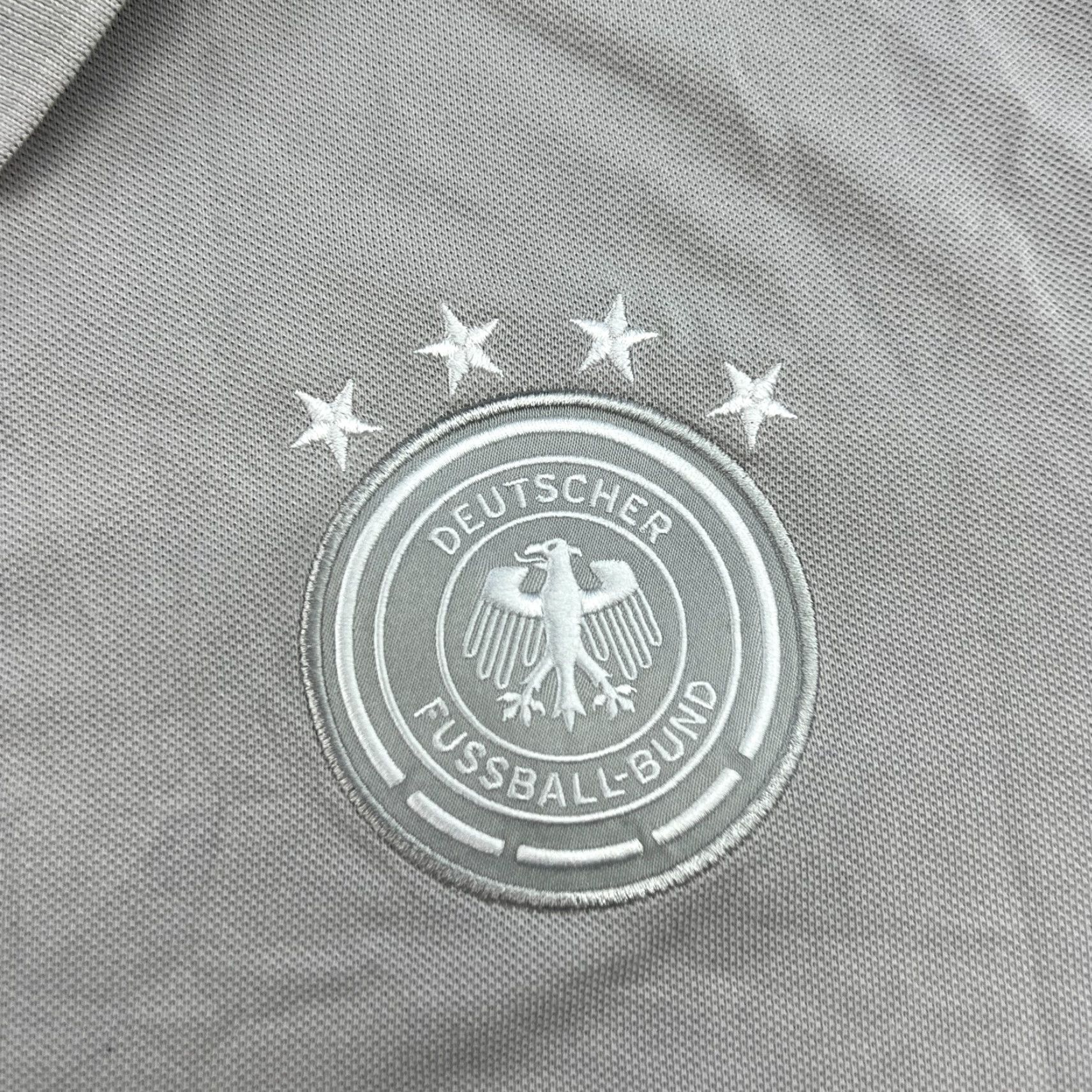 Barbour Germany 2017 Polo Shirt Mens 2XL Gray Football DFB Shirt Size US XXL / EU 58 / 5 - 5 Thumbnail