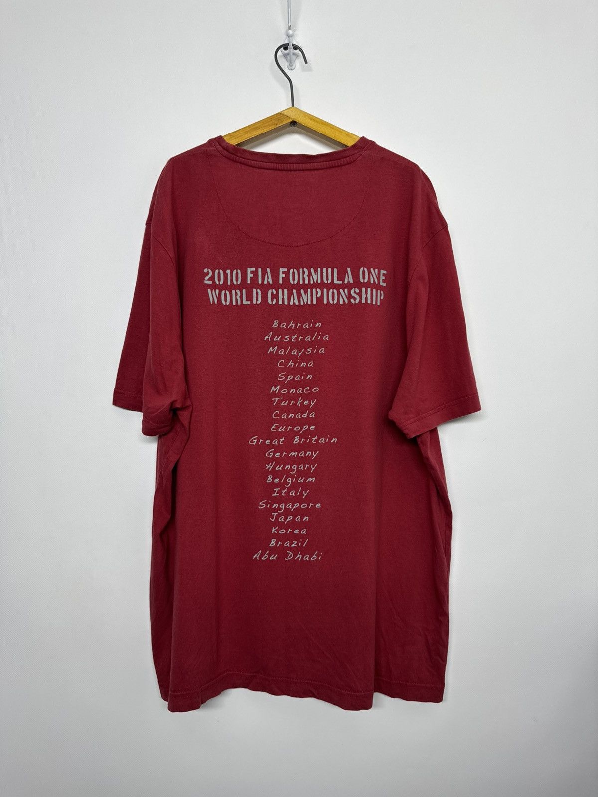 Formula 1 VINTAGE FORMULA 1 OFFICIAL MERCHANDISE BIG LOGO F1 Size US XL / EU 56 / 4 - 2 Thumbnail