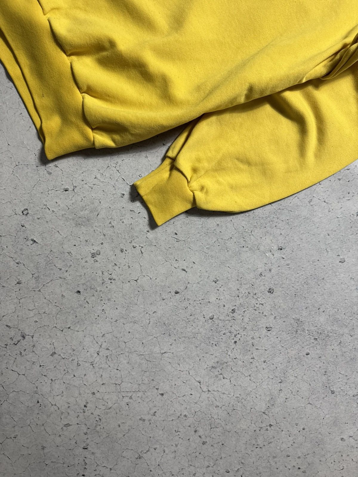 Adidas Adidas Vintage 90’s Yellow Sweatshirt Size S Size US S / EU 44-46 / 1 - 3 Thumbnail