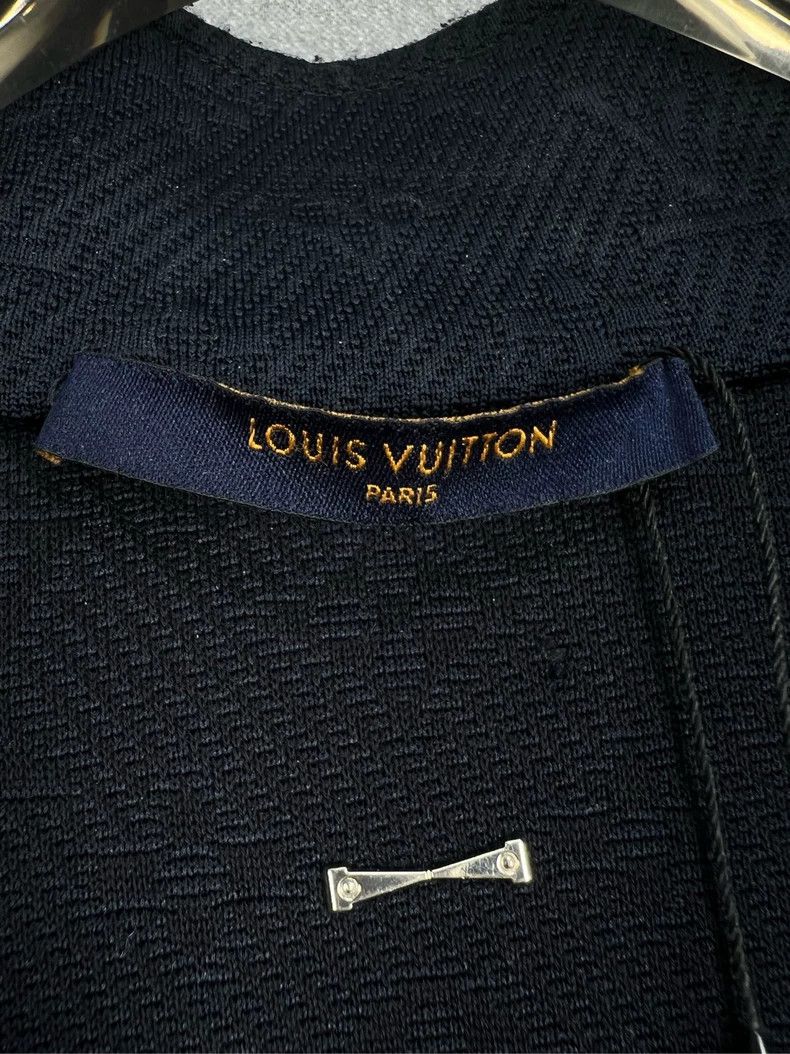 Louis Vuitton Louis Vuitton Old print dark stripe full LOGO jacket Size US S / EU 44-46 / 1 - 4 Thumbnail