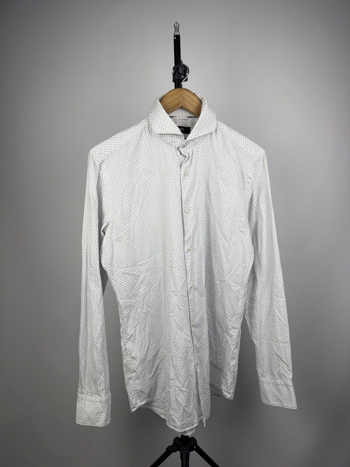 Luxury HUGO BOSS Slim Fit Microdot White Dress Shirt 39 / M