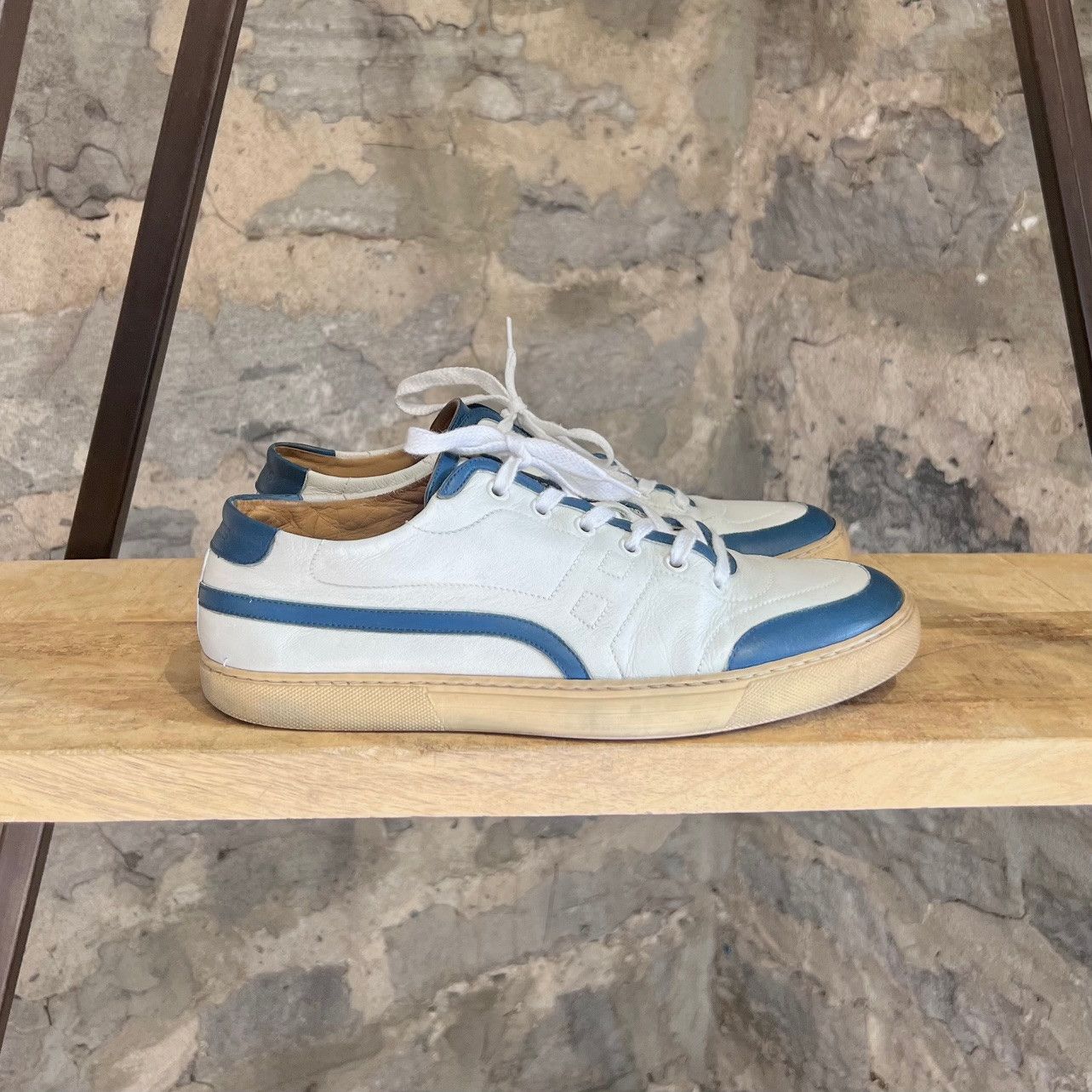 Hermes Hermès White Leather Blue Accent H Low-top Sneakers Size US 8 / EU 41 - 2 Thumbnail