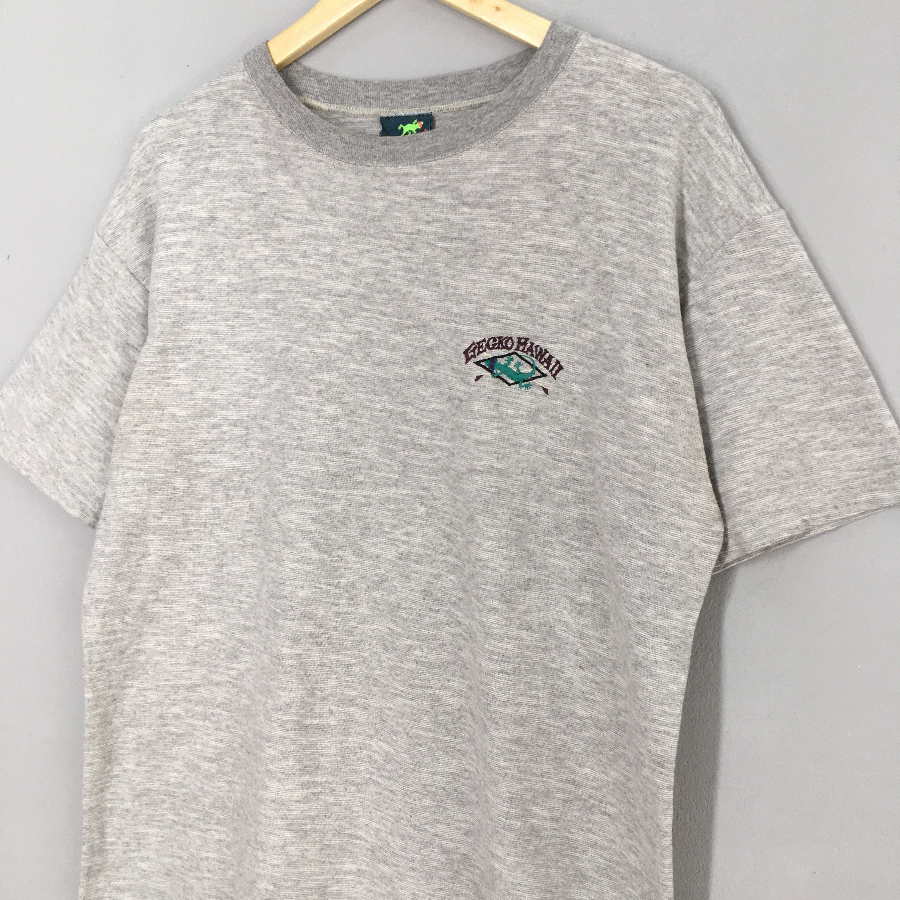 Lightning Bolt Vintage 90's Gecko Hawaii Beach Wear Lizard Tshirt Large Size US L / EU 52-54 / 3 - 4 Thumbnail