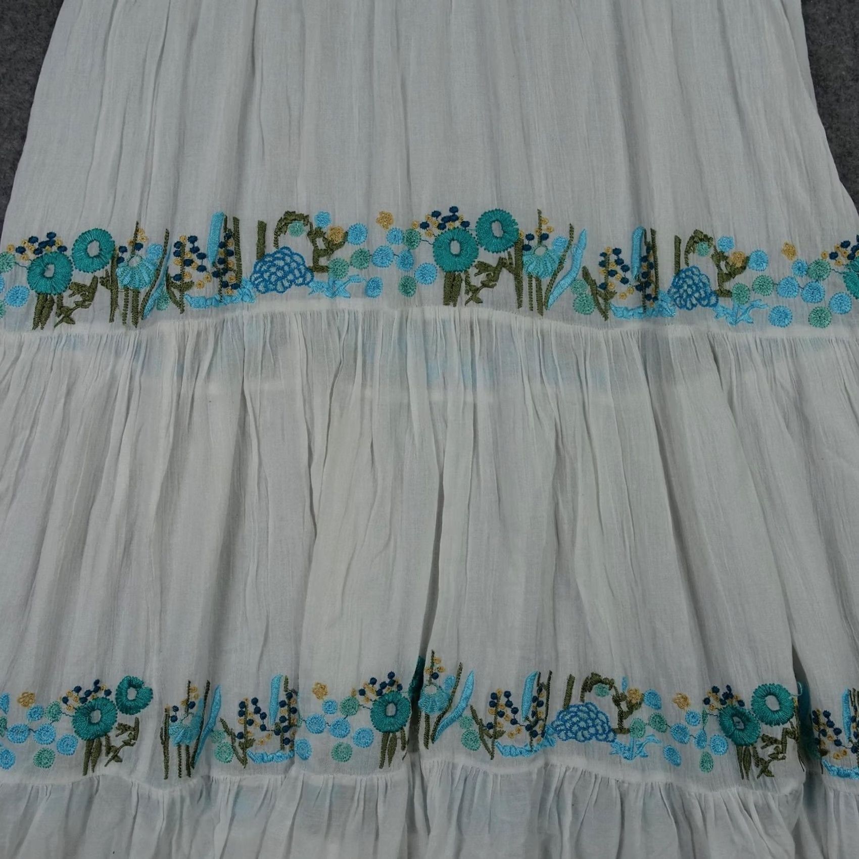 IOLANI Tolani Dress Womens Medium White Embroidered Floral Kaftan Puff Sleeve Midi VTG Size M / US 6-8 / IT 42-44 - 4 Thumbnail