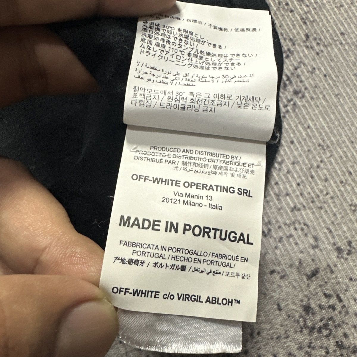 Off-White OFF WHITE Special Edition "Hankyu" @2020 Size US S / EU 44-46 / 1 - 4 Thumbnail