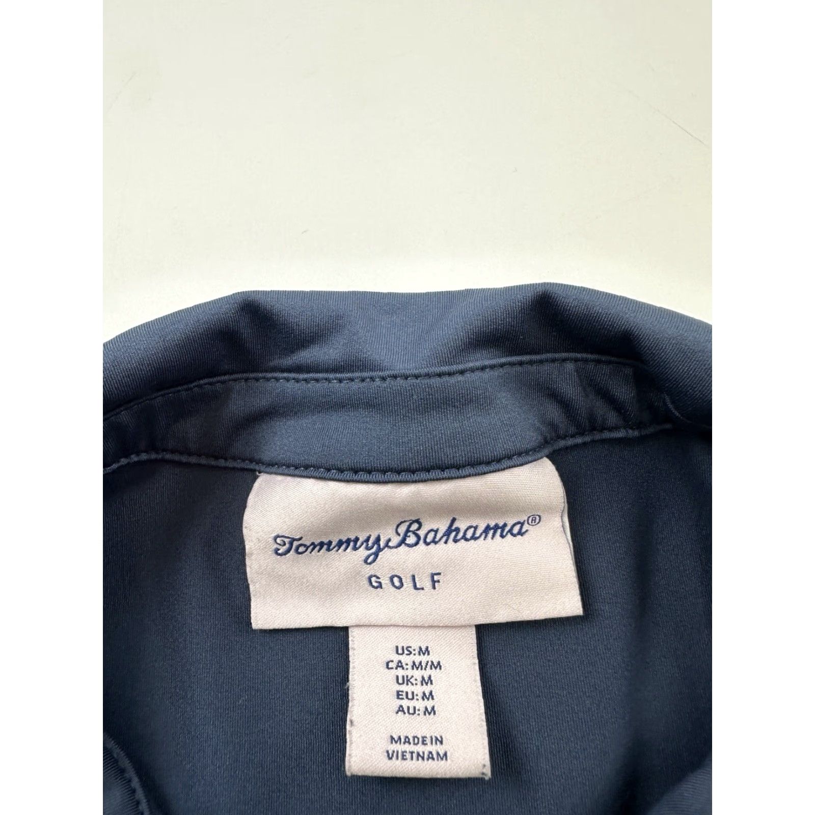 Tommy Bahama Tommy Bahama Polo Shirt Womens Medium Blue Short Sleeve Collared 1/4 Zip Golf Pullover Ladies Regular Mens Womens? Size M / US 6-8 / IT 42-44 - 2 Thumbnail