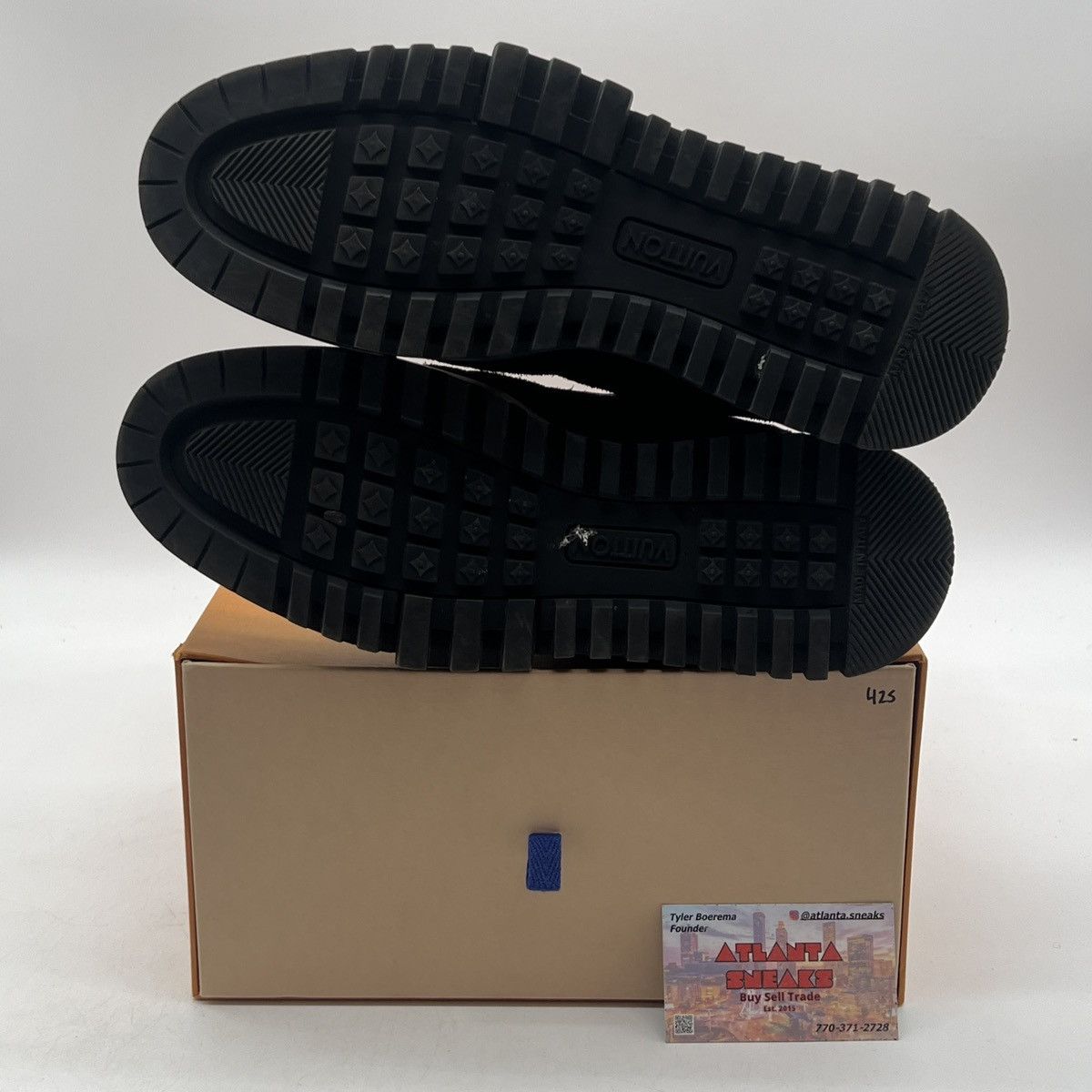 Louis Vuitton Louis Vuitton’s Low Men’s Boots Suede Black Brown Size US 9 / EU 42 - 7 Thumbnail