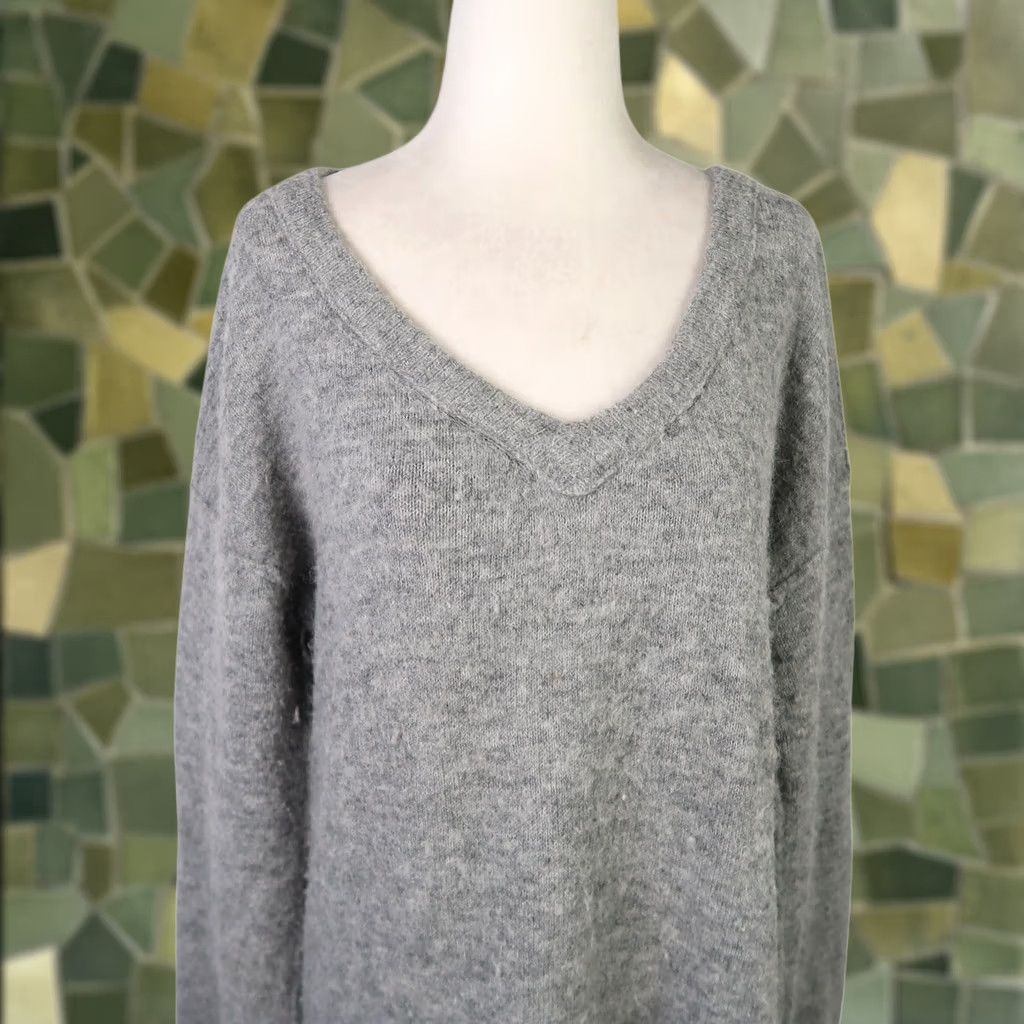 Velvet Velvet by Graham & Spencer Sweater Dress Wool Blend Knit V-Neck Long Sleeve Grey L Women, Knee Length, Fall Winter Spring Size L / US 10 / IT 46 - 1 Thumbnail
