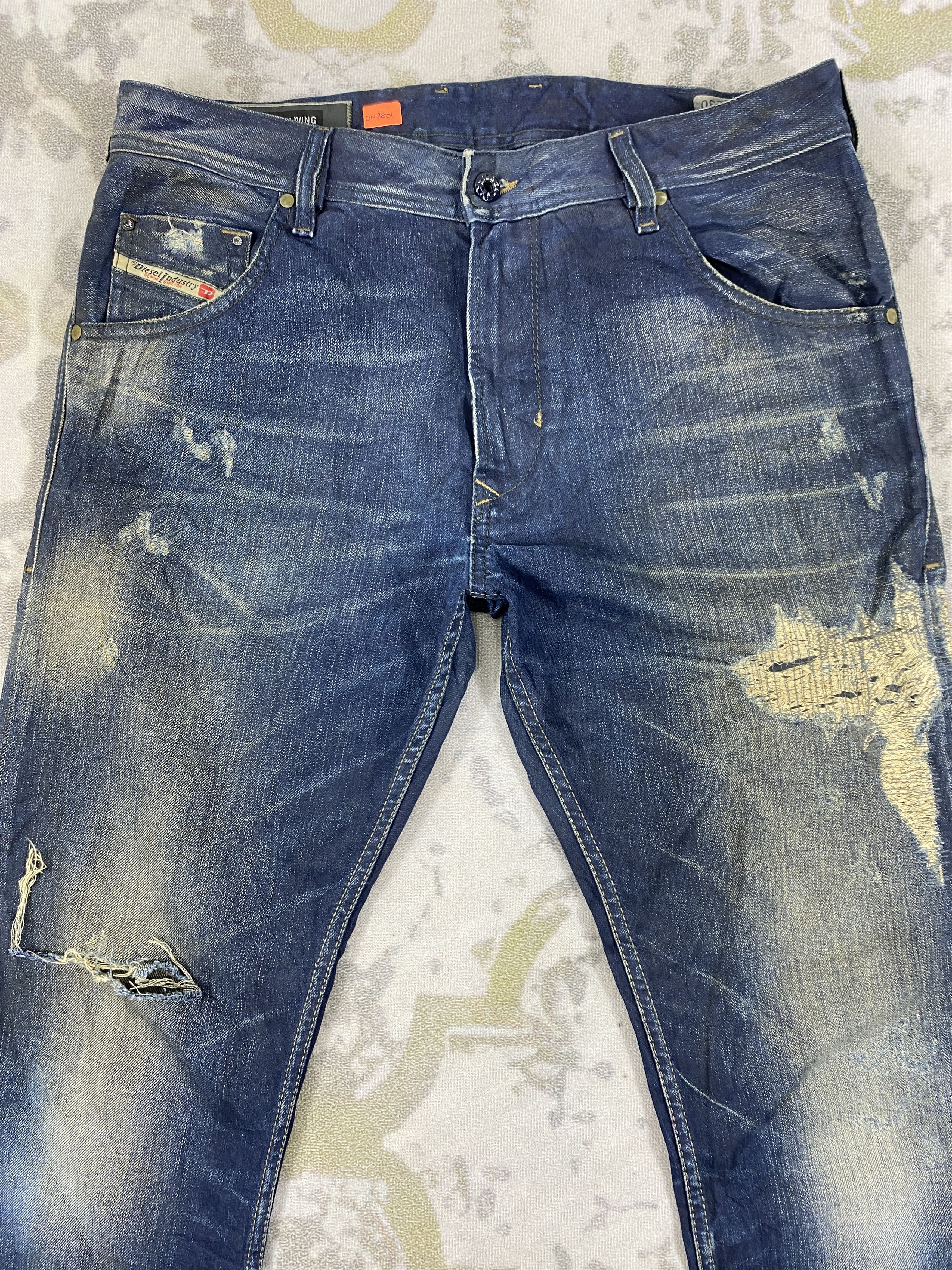 Vintage Distressed Blue Vintage Diesel Jeans 33x29.5 Denim- JN3801 Size US 33 - 3 Thumbnail