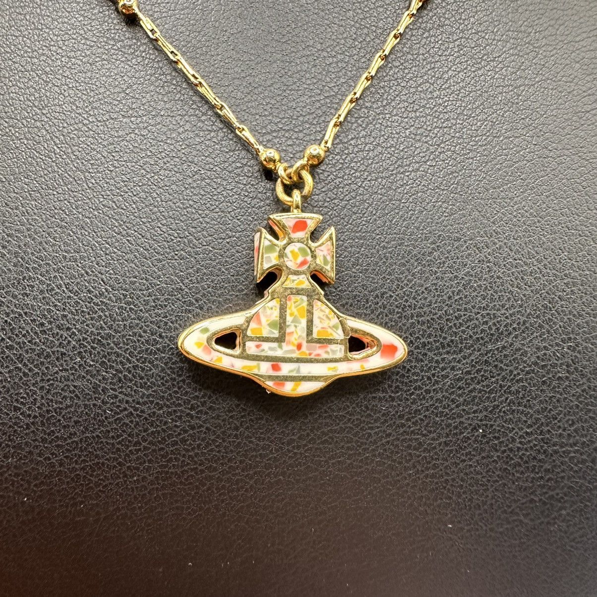 Vivienne Westwood Rare Vivienne Westwood candy 🍭 pendant Size ONE SIZE - 2 Thumbnail