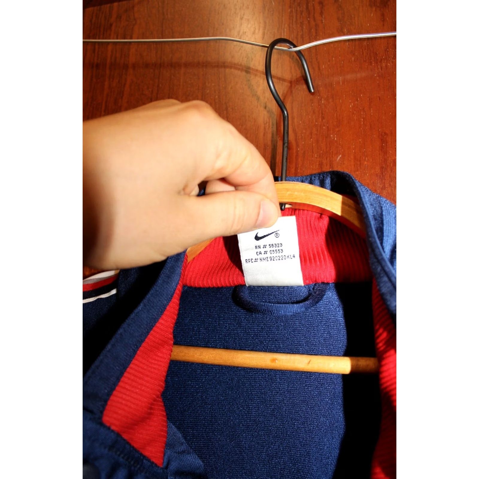 Nike VINTAGE Nike USA national team Training buttons gilet Shirt Mens S blue/red 1990s Size US S / EU 44-46 / 1 - 3 Thumbnail