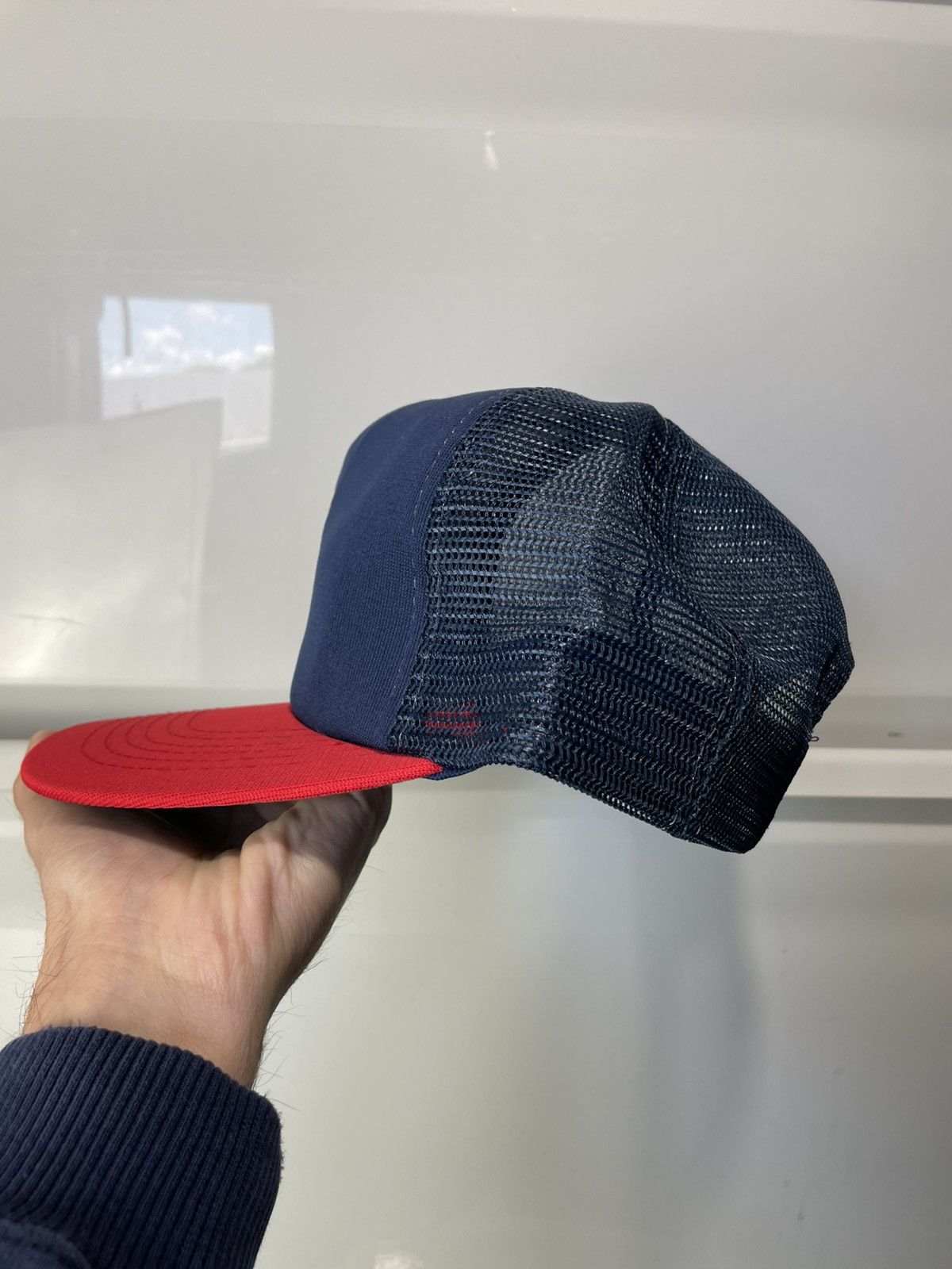 MLB Vintage White Sox Hat M/L Trucker Style Mesh 80s/90s Navy Size ONE SIZE - 5 Thumbnail