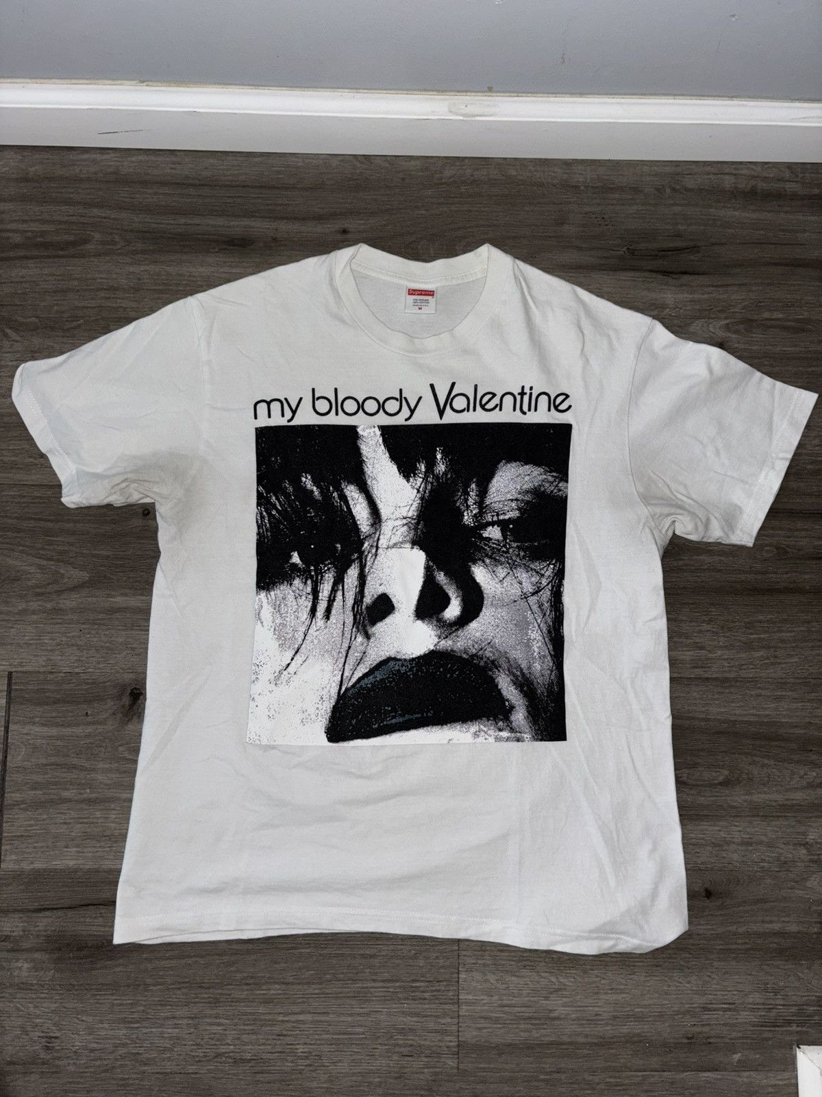 Supreme Supreme My Bloody Valentine Feed Me With Your Kiss Tee Size US M / EU 48-50 / 2 - 1 Thumbnail