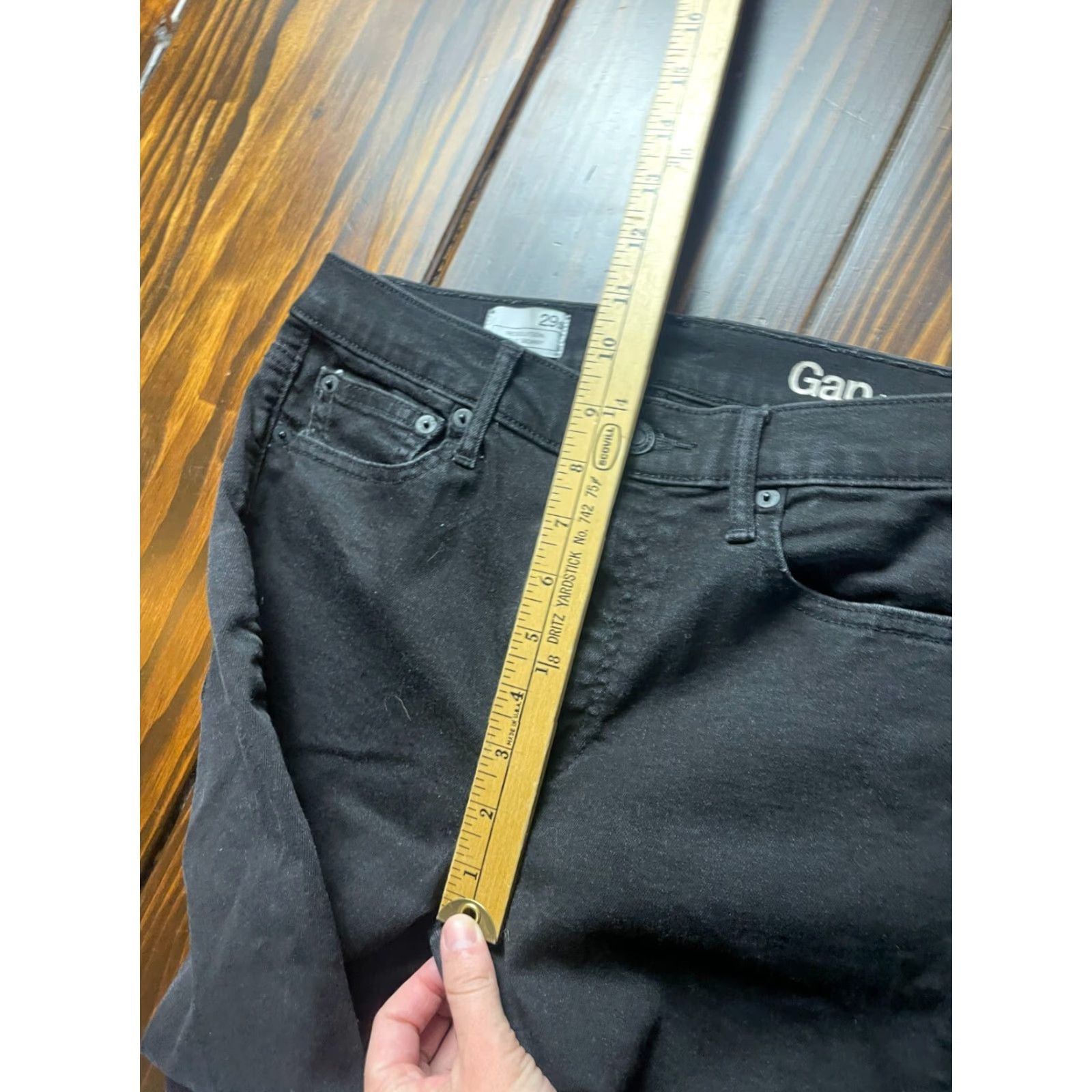 Gap **Gap 1969 Women's Size 29S True Skinny Black Denim Jeans** User: Gap 1969 Women's Size 29S True Skinny Black Denim Jeans Size 28" / US 6 / IT 42 - 5 Thumbnail