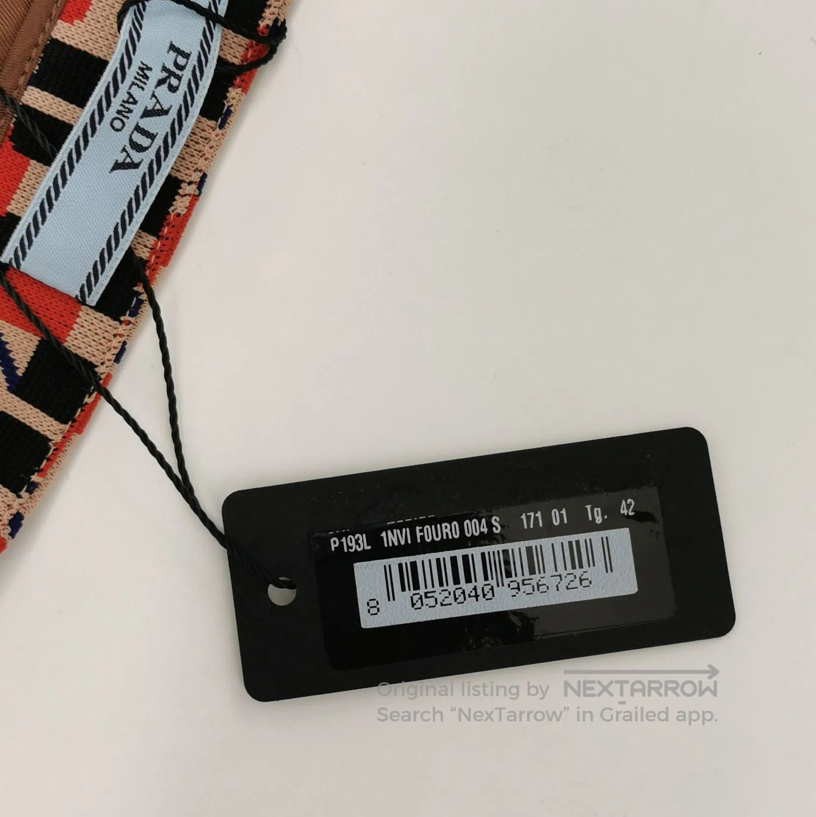 Prada Prada Color Block Logo Skirt in Size 42 . Size 41" - 4 Thumbnail