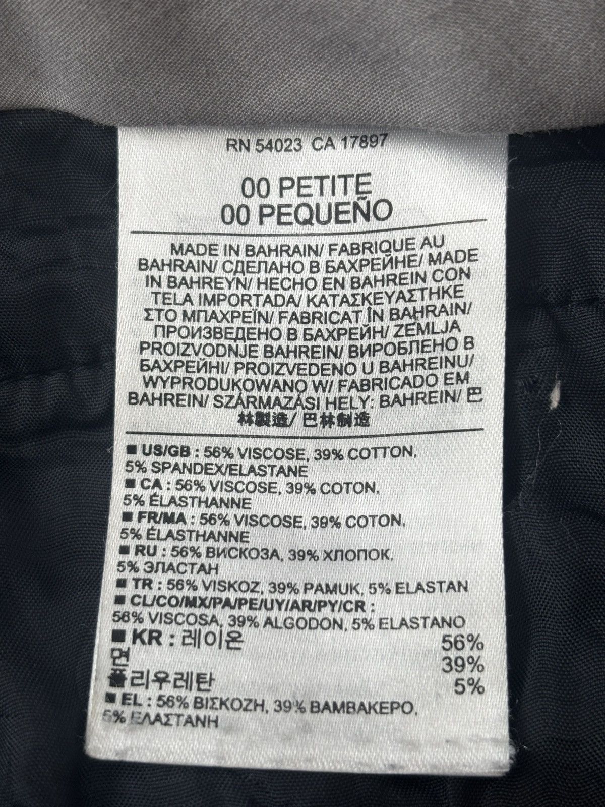 Banana Republic Women’s navy slim pants.wp1219 Size 25" / US 0 / IT 36 - 5 Thumbnail