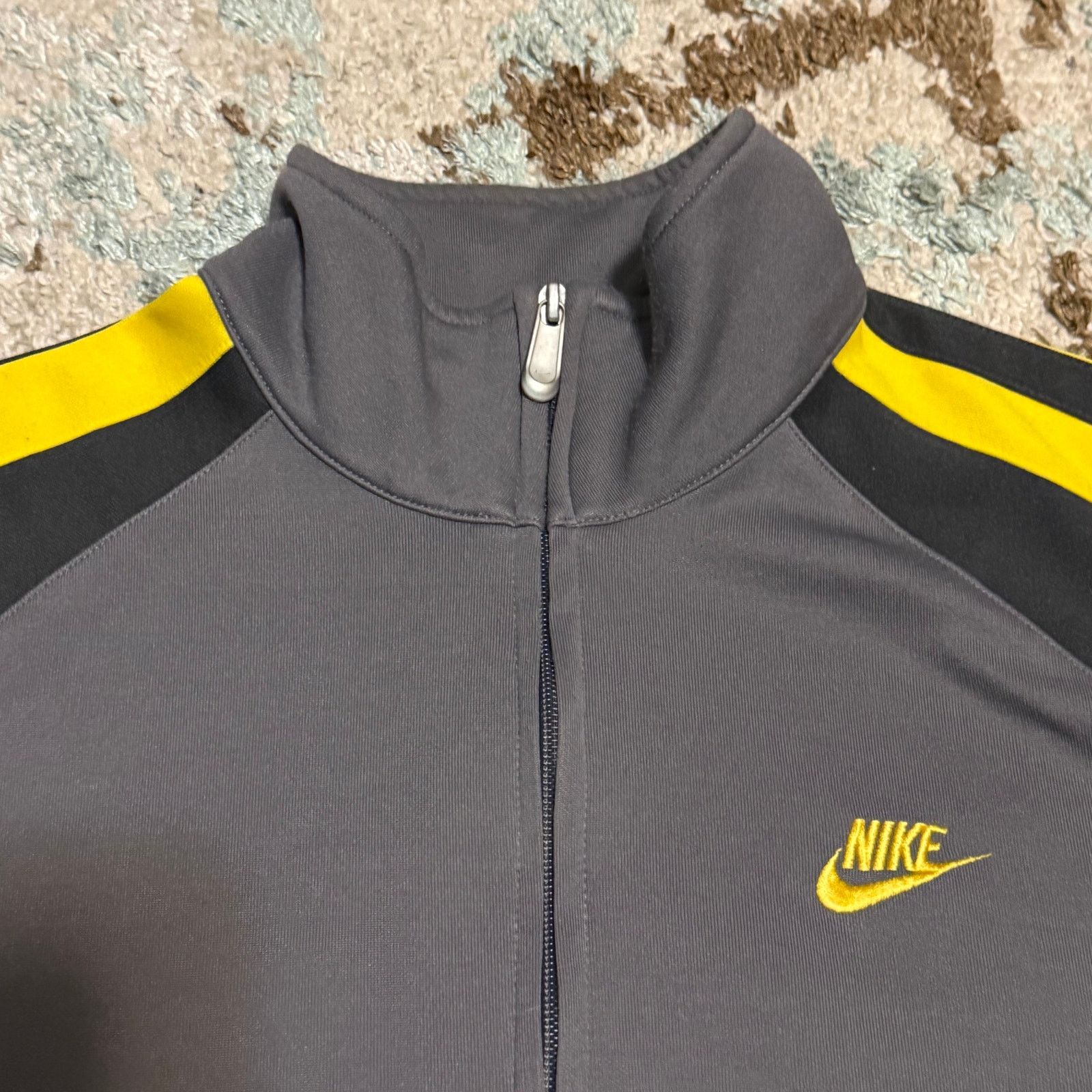 Nike Vintage Nike Track Jacket Gray/Yellow Size XL Y2K 2000s Size US XL / EU 56 / 4 - 2 Thumbnail