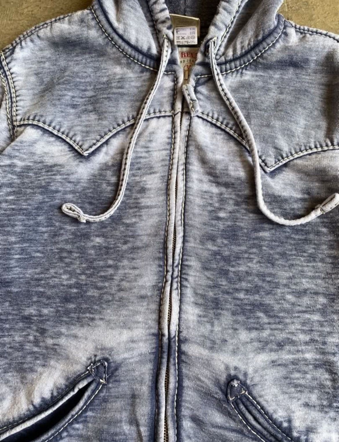 True Religion × Vintage VintageTrue Religion Faded Sweatshirt Hoodie Size US S / EU 44-46 / 1 - 2 Thumbnail