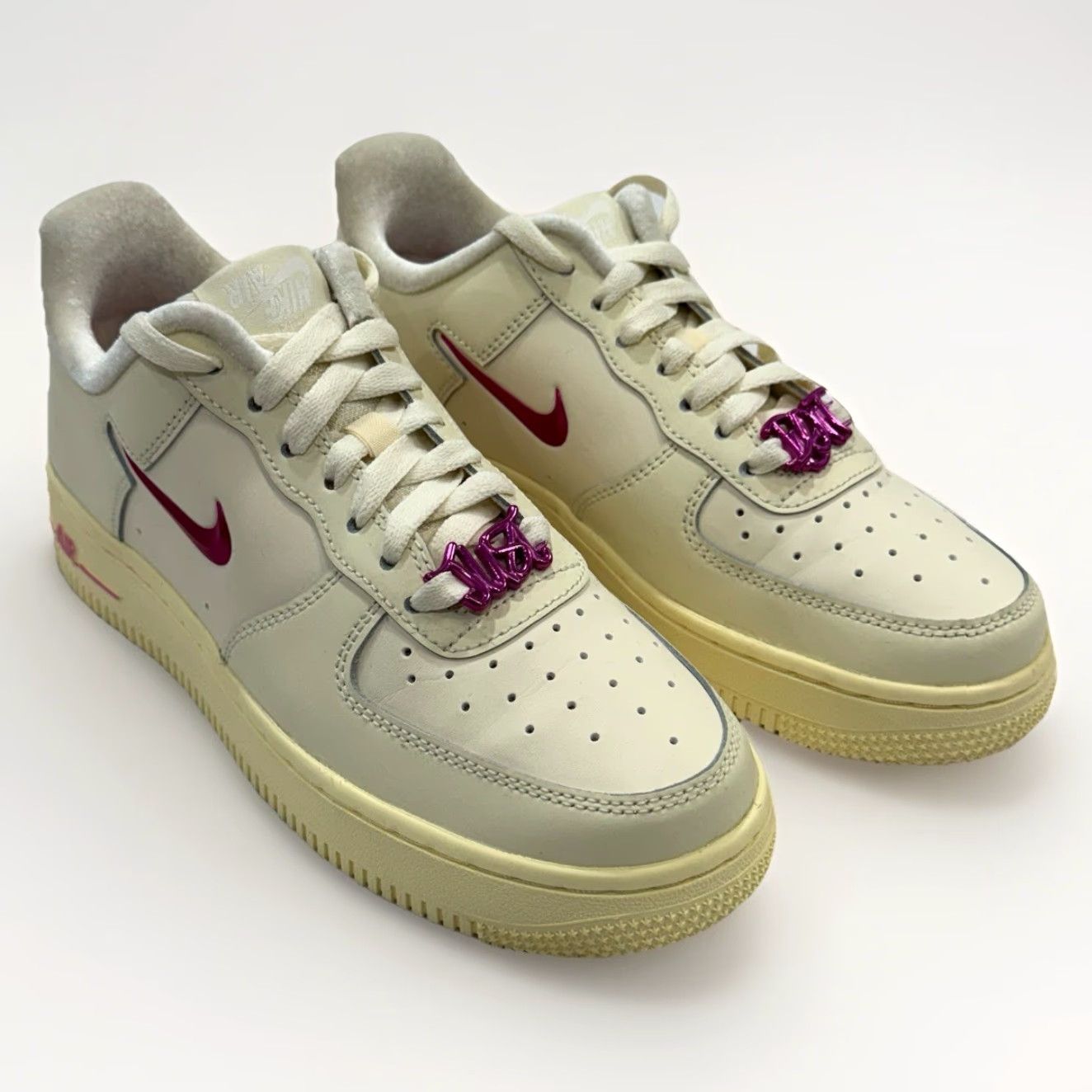 Nike Nike Air Force Women’s 11 Coconut Milk Ivory Leather/Playful Pink FB8251-101 Sneaker Size US 7 / IT 37 - 6 Thumbnail