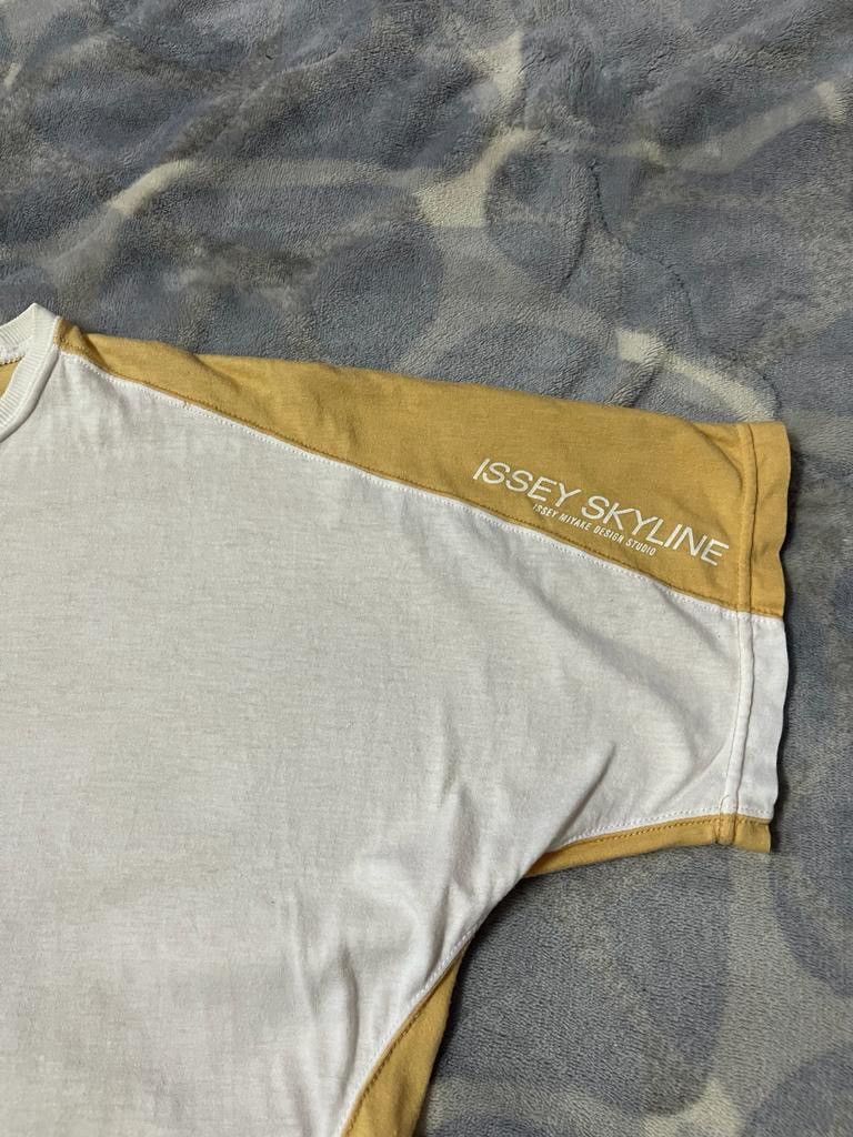Issey Miyake Vintage 90s Issey Miyake Skyline Tee Shirt Size US M / EU 48-50 / 2 - 2 Thumbnail