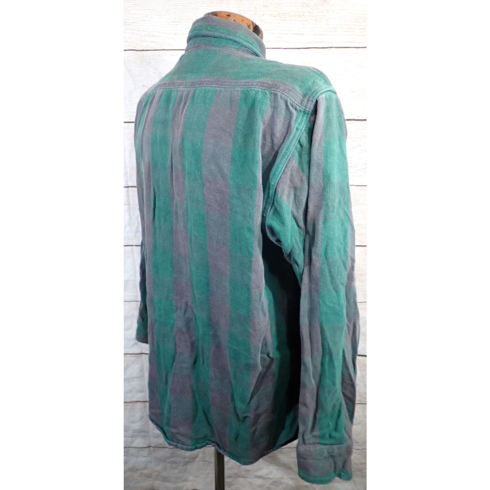 Vintage VINTAGE OshKosh B'Gosh Mens XL Tall Flannel Shirt Distressed Green Black Heavy Cotton Size US XL / EU 56 / 4 - 4 Thumbnail