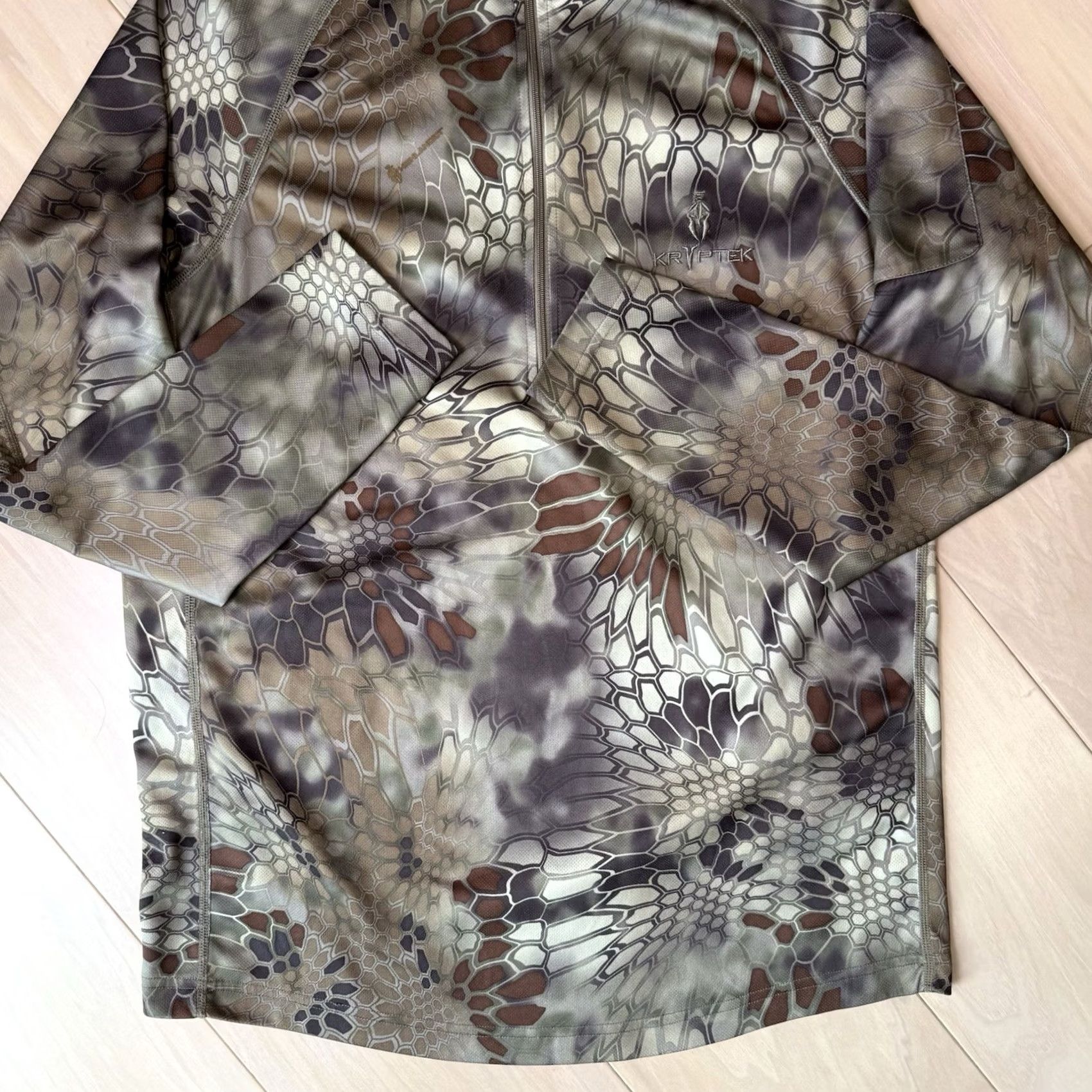 Vintage Kryptek Cronos 1/2 Zip Pullover Jacket Medium Black Lightweight Camouflage Softshell Polyester Regular Mens Size US M / EU 48-50 / 2 - 6 Thumbnail