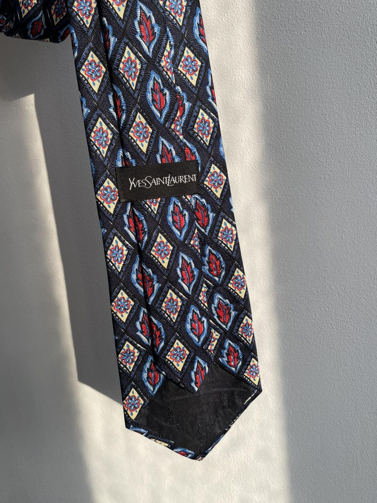 Yves Saint Laurent Yves Saint Laurent YSL Silk Tie Multicolor Geometric Print Size ONE SIZE - 15 Thumbnail