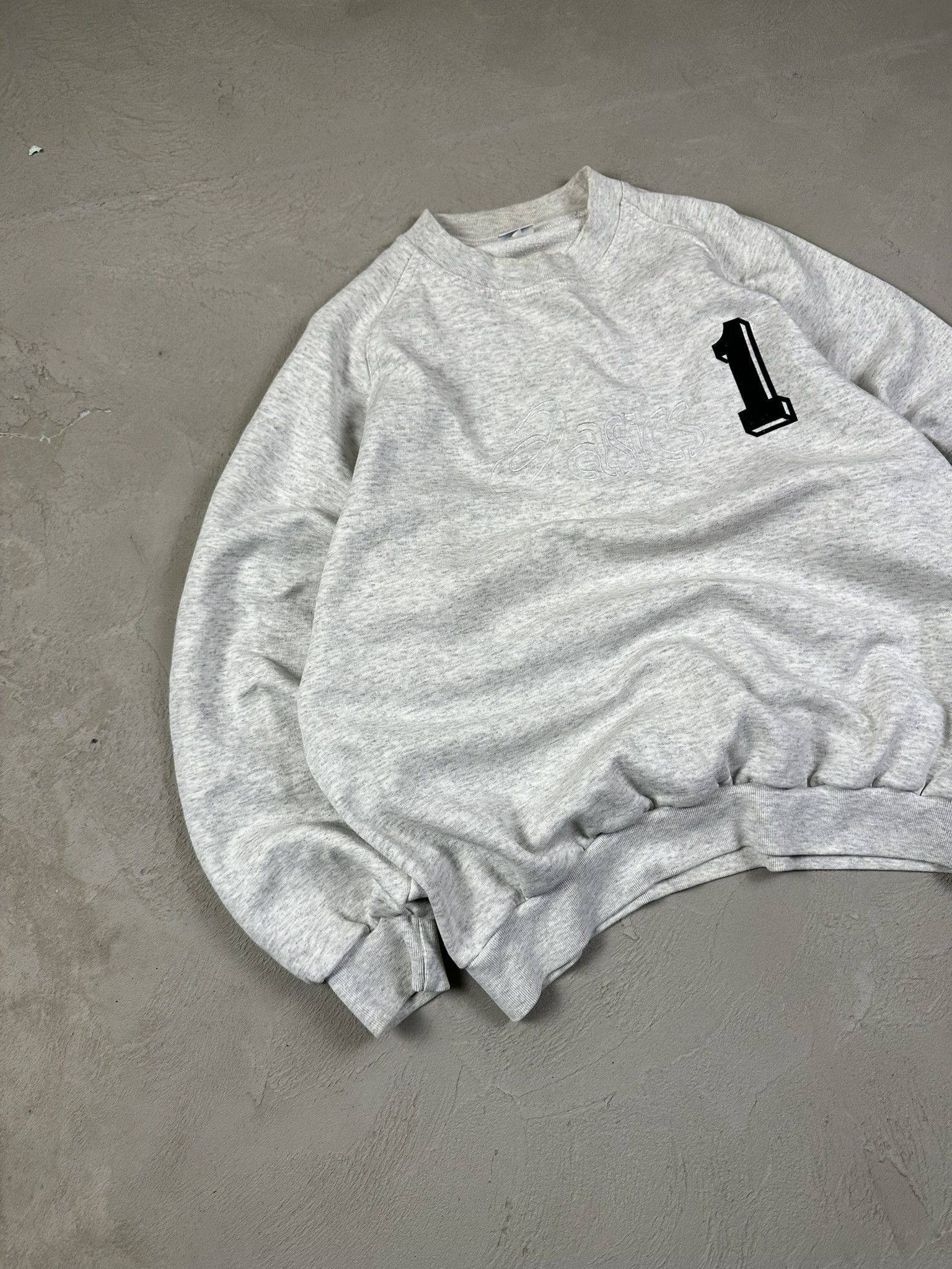 Asics 80s Vintage Acisc Spellout Logo "1" Boxy Crewneck Japan Size US XL / EU 56 / 4 - 5 Thumbnail