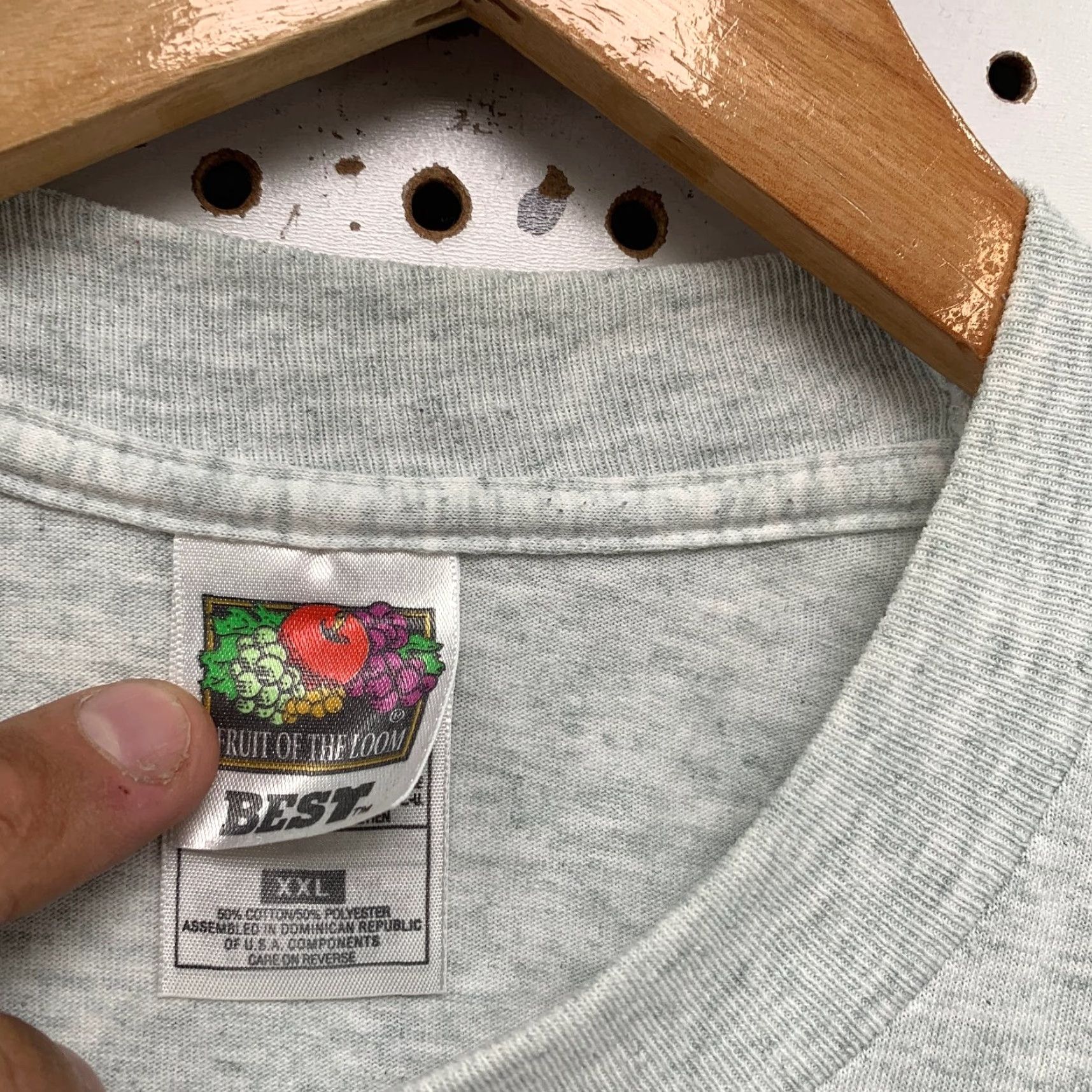 Fruit Of The Loom Vintage Fruit of the Loom T-Shirt Mens 2XL Gray 90s Graphic Short Sleeve Crew Neck Polyester? Cotton Size US XXL / EU 58 / 5 - 3 Thumbnail
