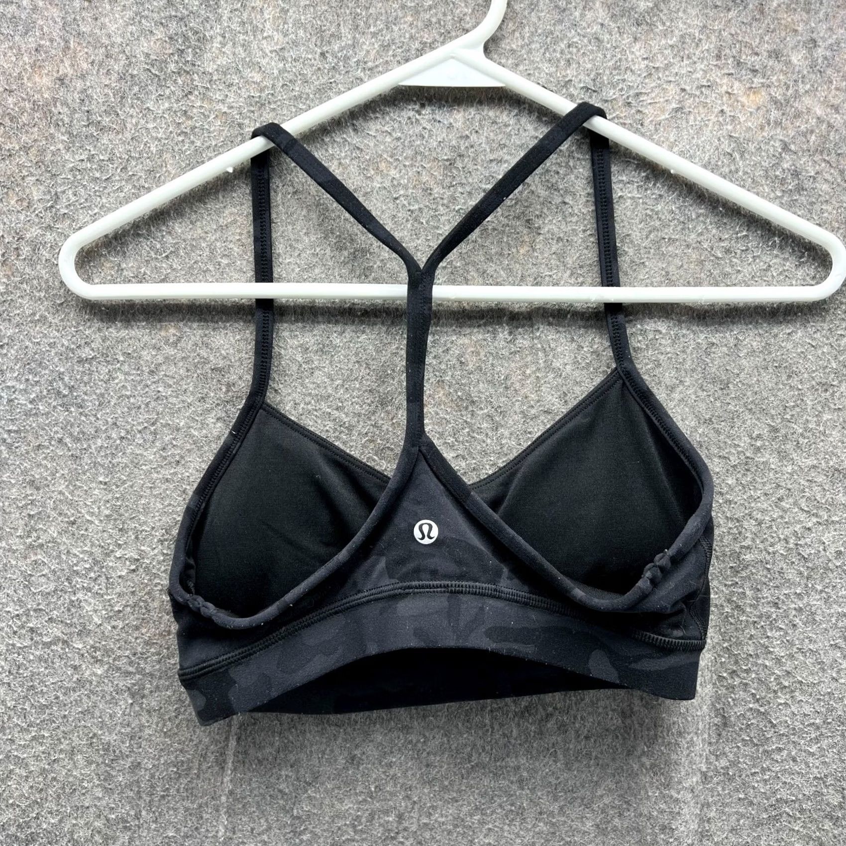 Lululemon Lululemon Womens 6 Black Gray Camouflage Flow Y Bra Incognito Sporty Size ONE SIZE - 5 Thumbnail