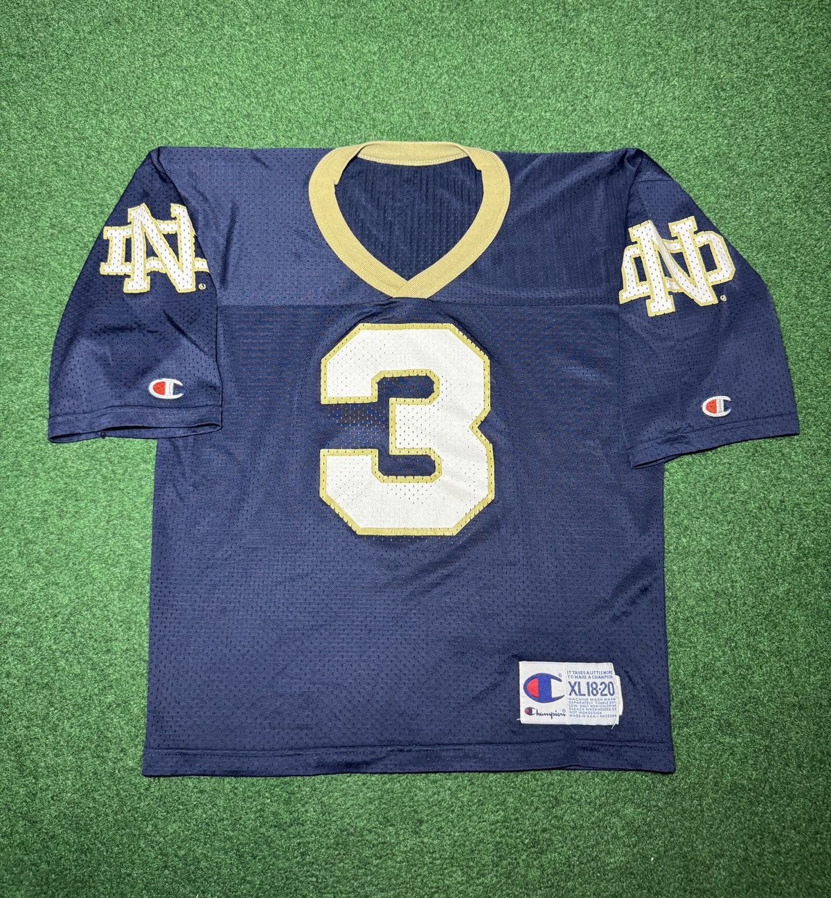Champion Vtg 90s Notre Dame Irish Champion Cropped Football Jersey Size S / US 4 / IT 40 - 1 Thumbnail