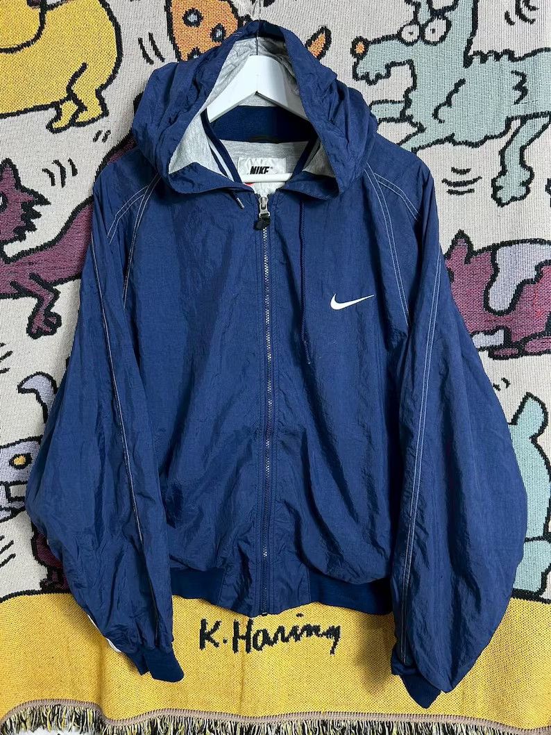 Nike Vintage 90s Nike Jacket size L Size US L / EU 52-54 / 3 - 1 Thumbnail
