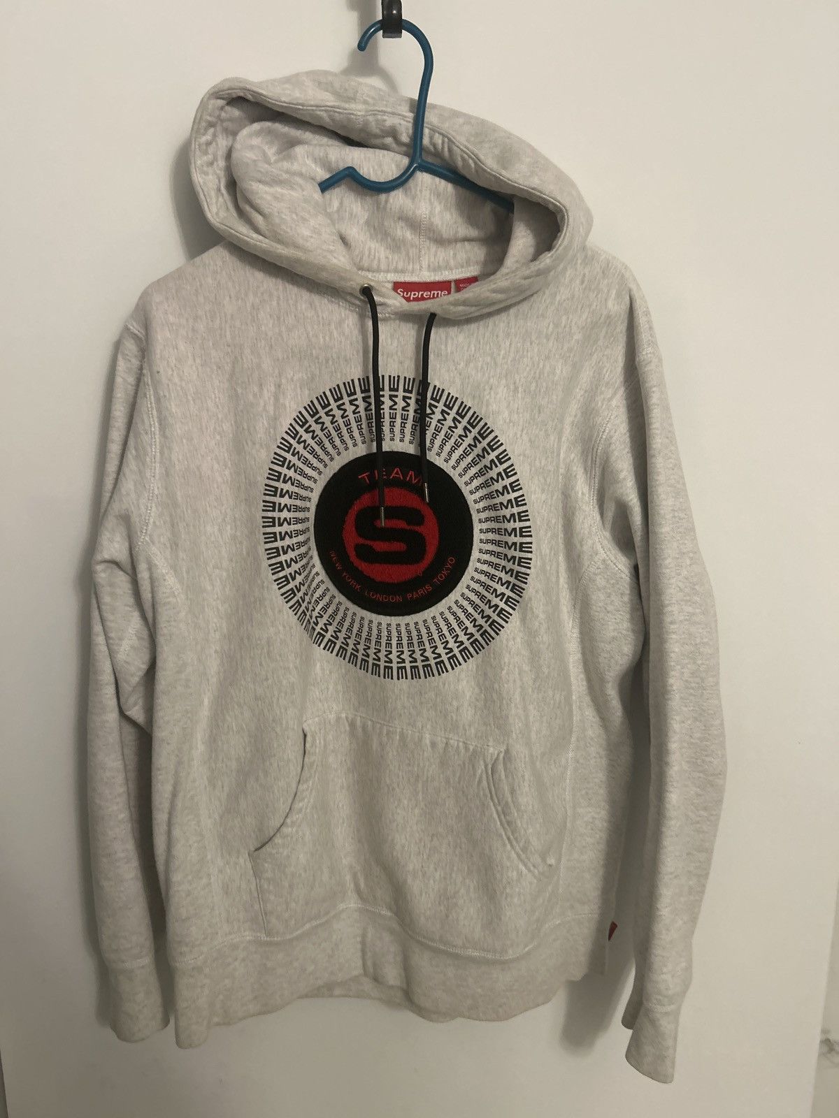 Supreme Supreme team hoodie Size US M / EU 48-50 / 2 - 1 Thumbnail