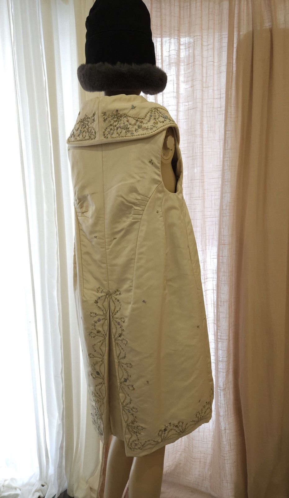 Vintage Rare Vintage SHIATZY CHEN Hand-Embroidered Padded Dress Size S / US 4 / IT 40 - 20 Thumbnail