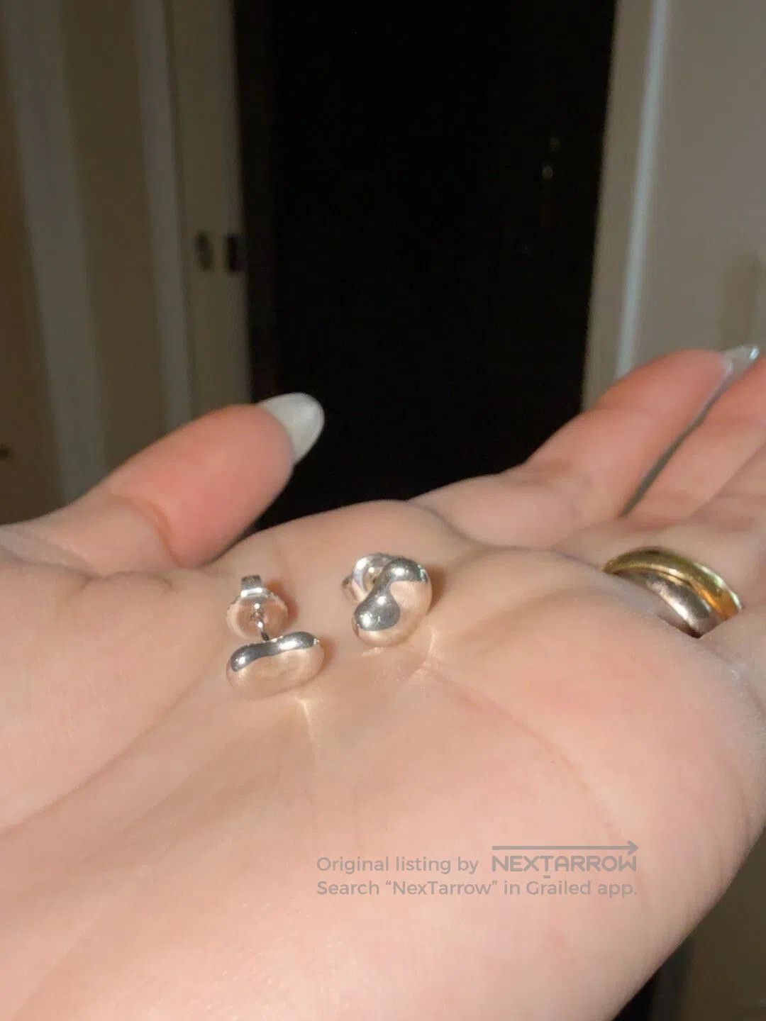 Tiffany & Co. Tiffany Silver Bean Stud Earrings. Size ONE SIZE - 1 Thumbnail