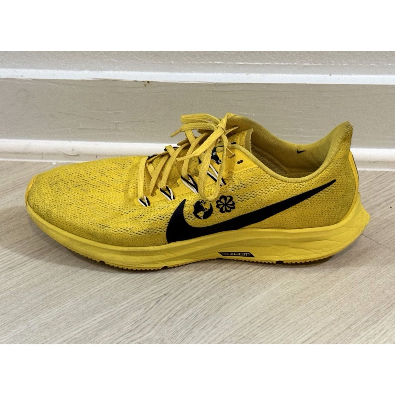 Nike Nike Air Zoom Pegasus 36 Cody Hudson x Chrome Yellow - Size 11 Men Sneakers Size US 11 / EU 44 - 5 Thumbnail