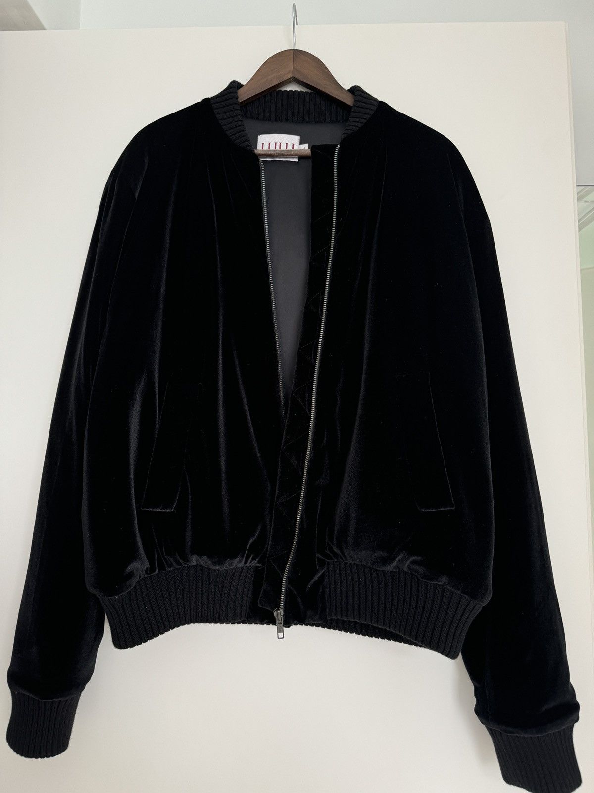 Other Lulu Black Velvet Bomber Size L Size US L / EU 52-54 / 3 - 2 Thumbnail