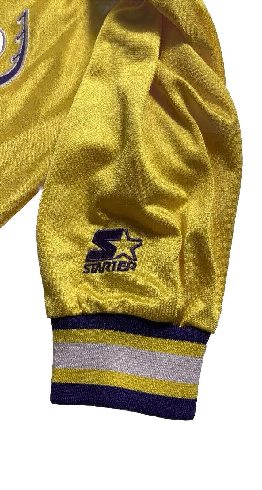 NBA × Starter × Vintage Starter Vtg Los Angeles Lakers Jacket NBA Authentics Sz 2XL Size US XXL / EU 58 / 5 - 12 Thumbnail
