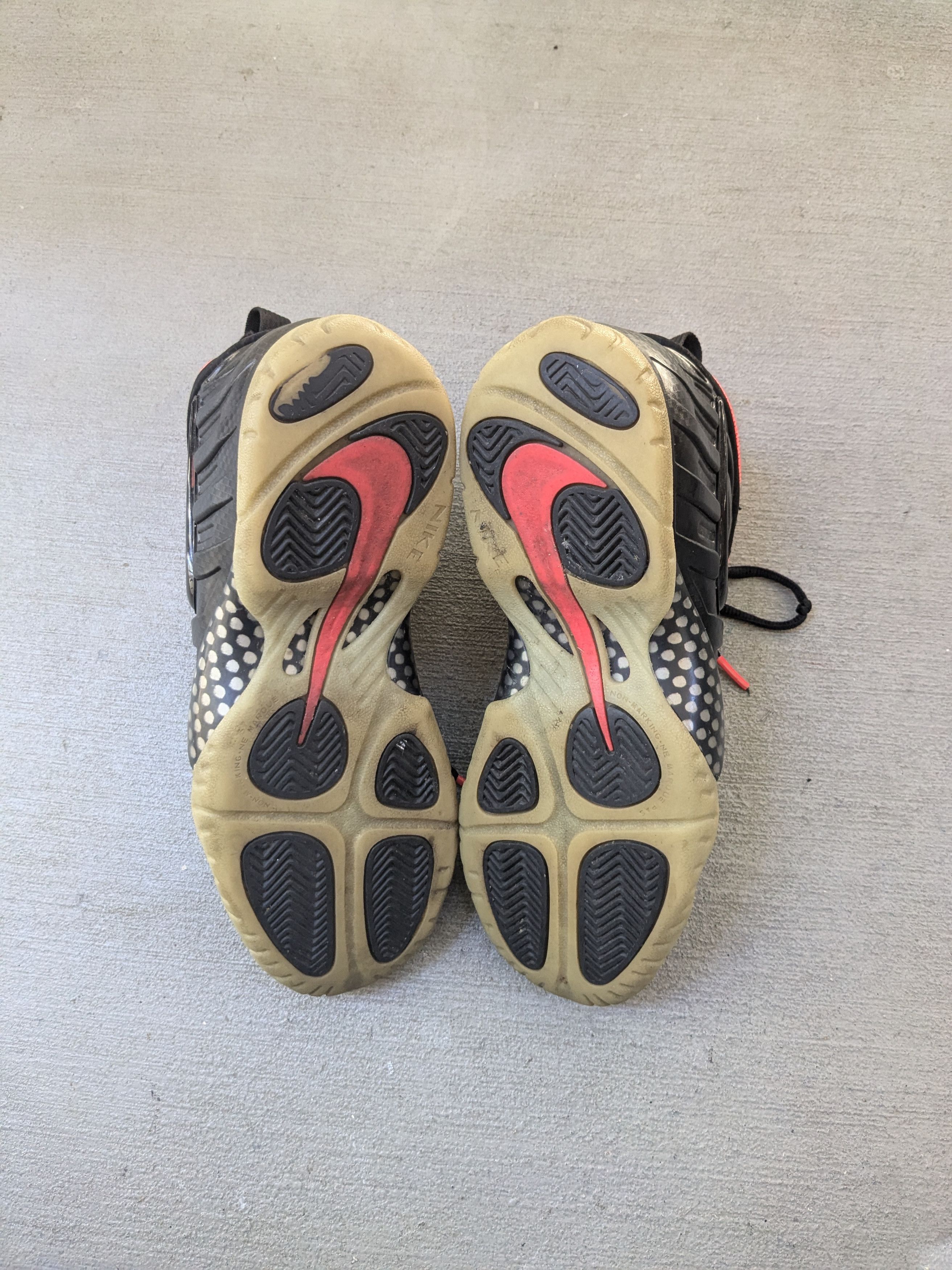 Nike Nike Air Youth Kids Foamposite Pro Yeezy 6.5Y 644792-001 Size US 6.5 / EU 39-40 - 16 Thumbnail