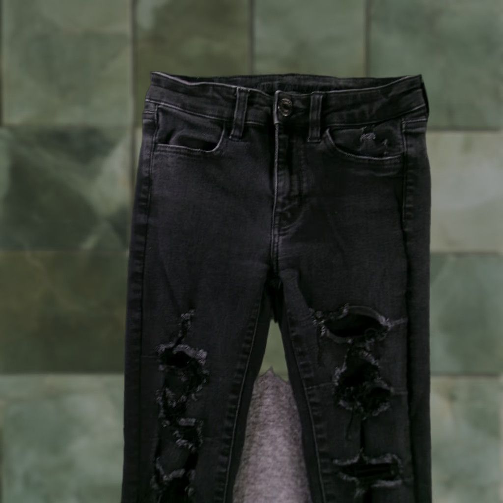 American Eagle Outfitters VINTAGE American Eagle Outfitters Jeans Woman Slim Distressed Black Hi Rise 2 Short Jegging Denim Cotton Blend 25 In Inseam Mens Womens Boys Girls Size 26" / US 2 / IT 38 - 1 Thumbnail