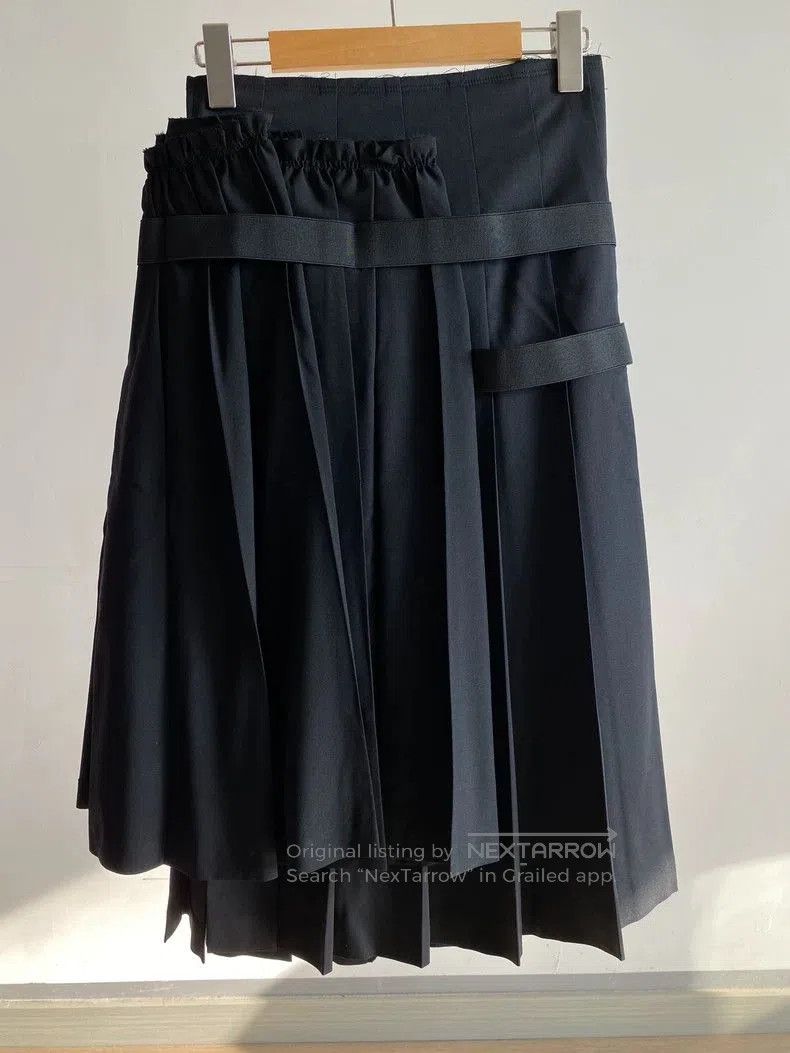 Comme des Garcons COMME des GARCONS Asymmetric Pleated Skirt. Size US 26 / EU 42 - 1 Thumbnail