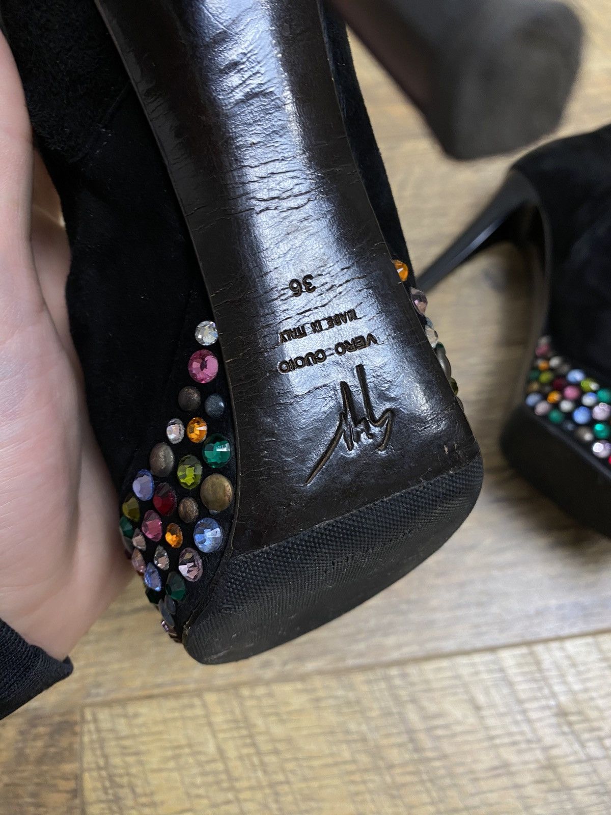 Giuseppe Zanotti Giuseppe Zanotti Crystal Embellished Suede Ankle Boots Size US 6 / IT 36 - 5 Thumbnail