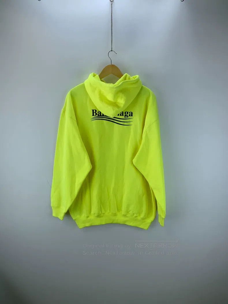 Balenciaga Balenciaga Neon Yellow Hooded Sweatshirt Size US M / EU 48-50 / 2 - 3 Thumbnail