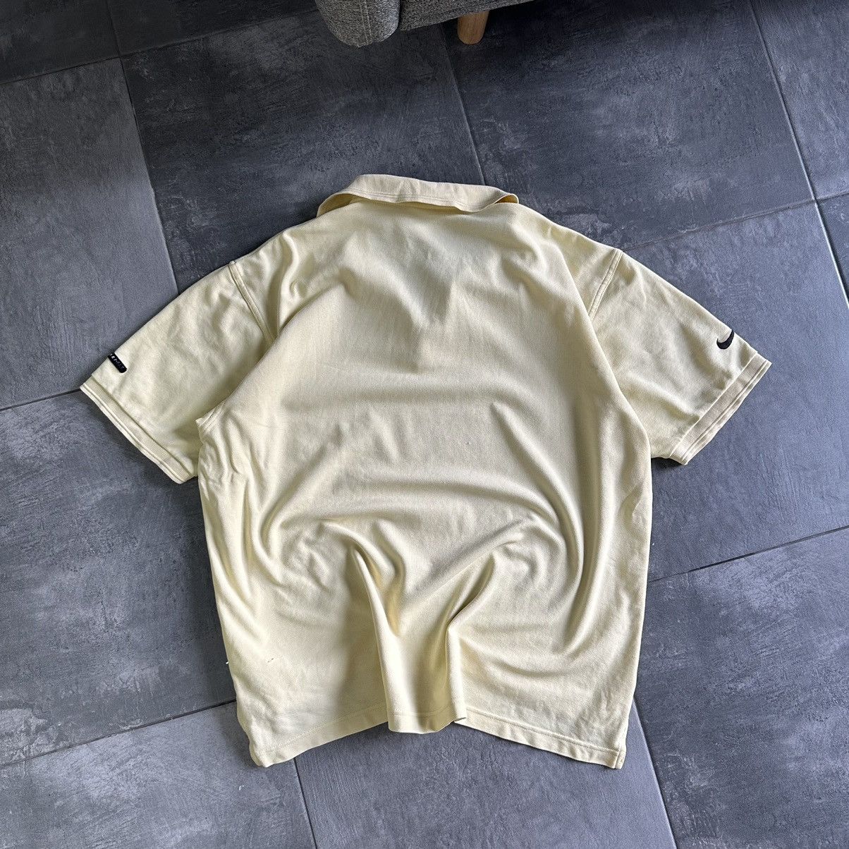 Nike × Vintage Vintage Nike Court Polo Tennis Golf Distressed Y2K 90s Size US L / EU 52-54 / 3 - 5 Thumbnail